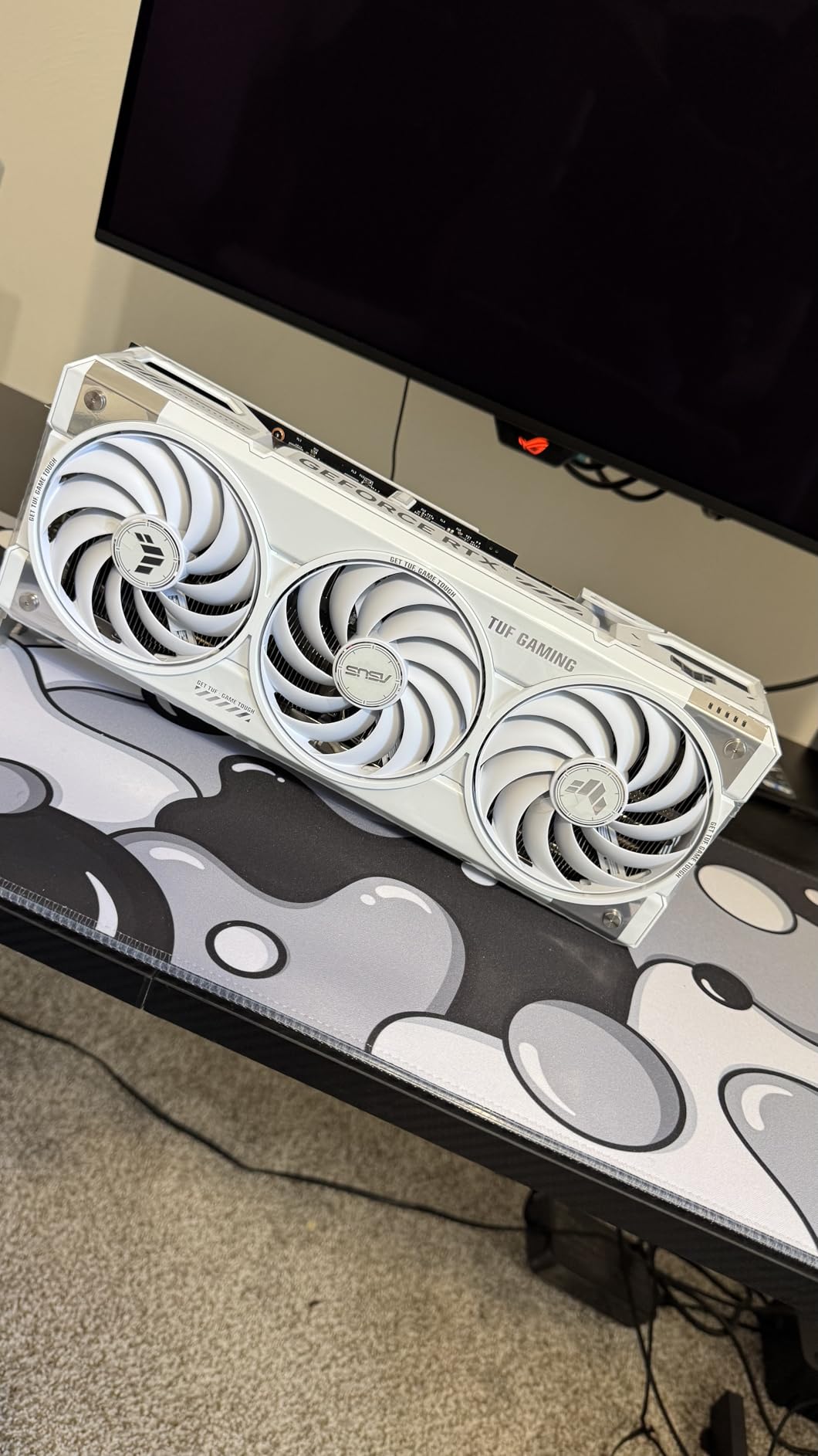 ASUS TUF Gaming NVIDIA GeForce RTX™ 4070 Ti Super OC Edition Gaming Graphics Card (PCIe 4.0, 16GB GDDR6X, HDMI 2.1a, DisplayPort 1.4a),RTX4070Ti|OC|Black - Customer Photo 1