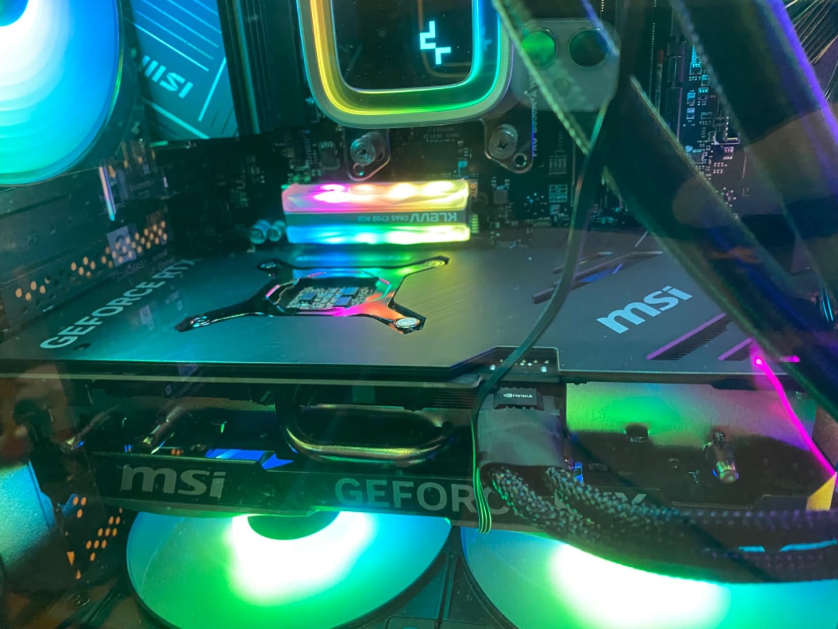 MSI Gaming RTX 4070 Ti Super 16G Ventus 2X OC Graphics Card (NVIDIA RTX 4070 Ti Super, 256-Bit, Extreme Clock: 2655 MHz, 16GB GDRR6X 21 Gbps, HDMI/DP, Ada Lovelace Architecture) - Customer Photo 2