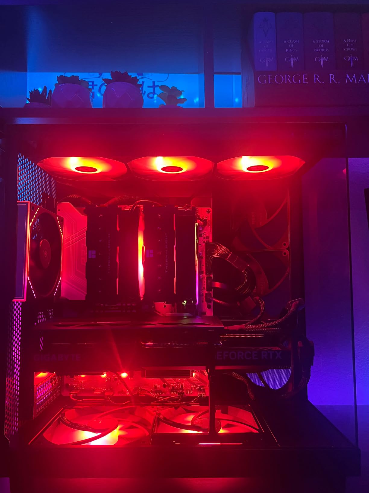 GIGABYTE GeForce RTX 4080 Super WINDFORCE V2 16G Graphics Card, 3X WINDFORCE Fans, 16GB 256-bit GDDR6X, GV-N408SWF3V2-16GD Video Card - Customer Photo 2