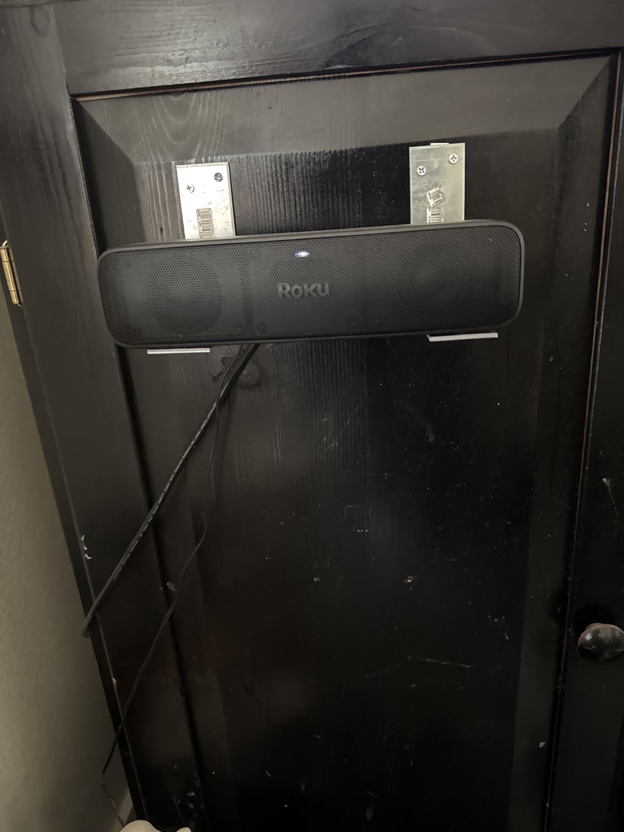 Roku Streambar SE | 2-in-1 TV Soundbar with Built-in 4K/HD/HDR Streaming, Premium Speakers, & Enhanced Speech Clarity for Crisp, Clear Dialogue - Quick Guided Simple Setup Customer Review Roku Streambar SE | 2-in-1 TV Soundbar with Built-in 4K/HD/HDR Streaming, Premium Speakers, & Enhanced Speech Clarity for Crisp, Clear Dialogue - Quick Guided Simple Setup - Customer Photo 1