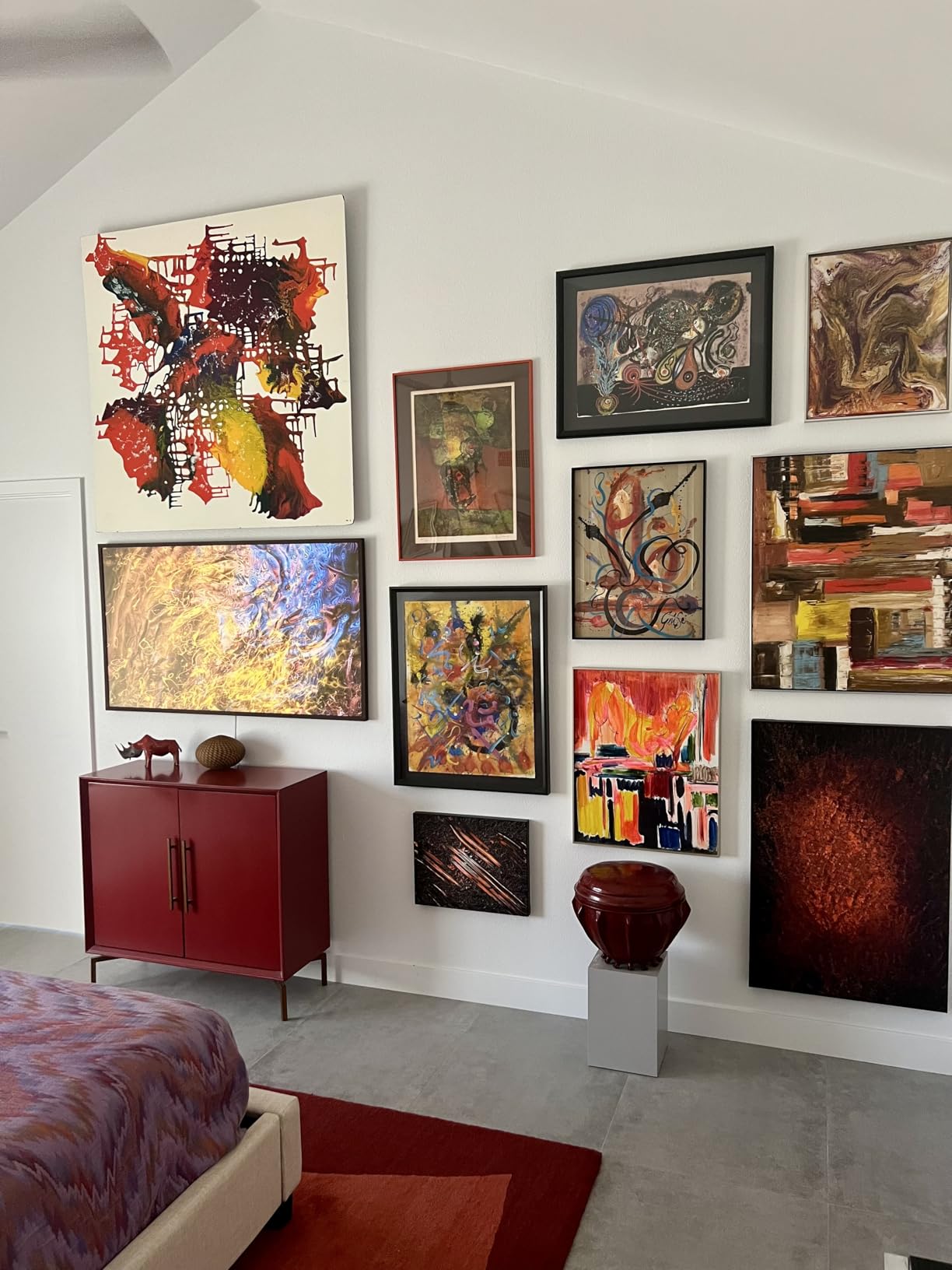 Samsung 55-Inch Class The Frame LS03D QLED 4K Smart TV (QN55LS03DAFXZA) Quantum HDR, 100% Color Volume, Art Mode, Anti-Reflection, Slim Fit Wall Mount Included, 2024 Model - Customer Photo 1