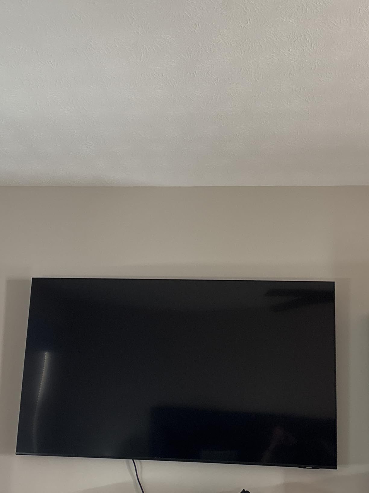 Samsung 55-Inch Class Crystal UHD DU8000 Series 4K Smart TV (UN55DU8000FXZA) PurColor, Object Tracking Sound Lite, Q-Symphony, Motion Xcelerator, Smart TV Powered by Tizen, Alexa Built-in - Customer Photo 1