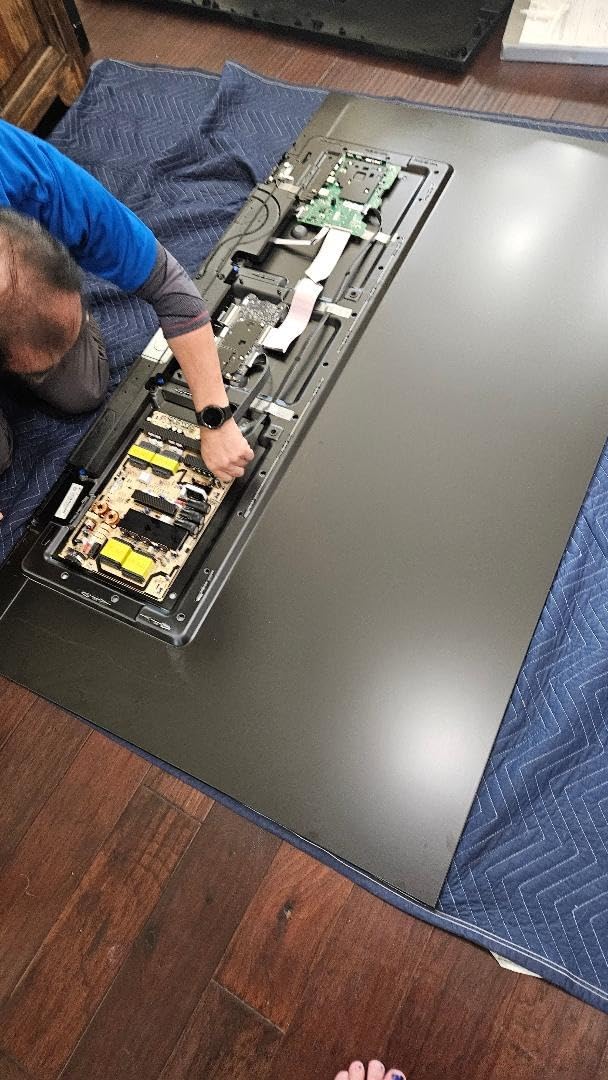 Samsung 77-Inch Class OLED 4K S90D Series HDR+ Smart TV w/Dolby Atmos, Object Tracking Sound Lite, Motion Xcelerator, Real Depth Enhancer, 4K AI Upscaling, Alexa Built-in (QN77S90D, 2024 Model) Customer Review Samsung 77-Inch Class OLED 4K S90D Series HDR+ Smart TV w/Dolby Atmos, Object Tracking Sound Lite, Motion Xcelerator, Real Depth Enhancer, 4K AI Upscaling, Alexa Built-in (QN77S90D, 2024 Model) - Customer Photo 3