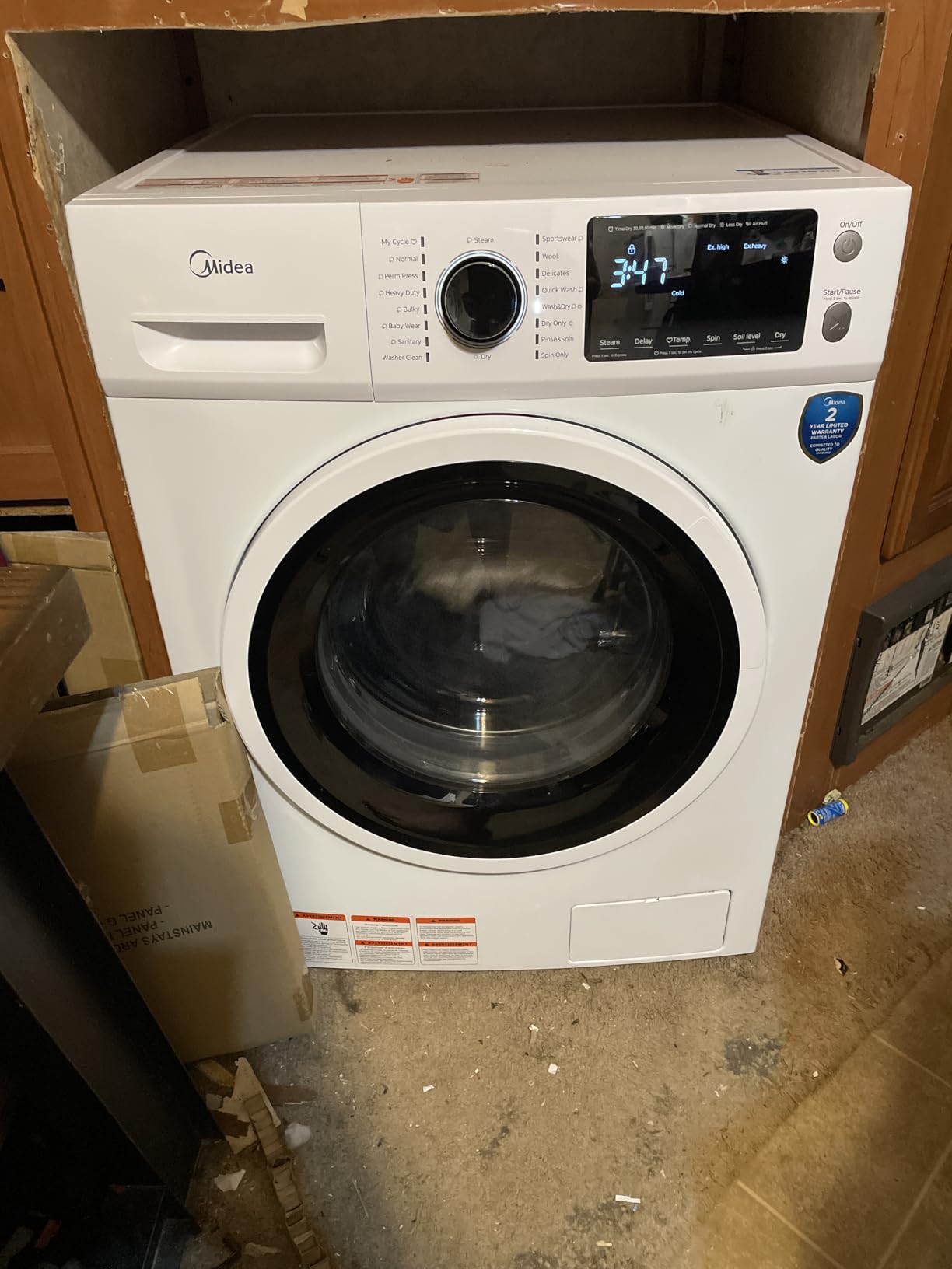 Midea 24 Inch Washer and Dryer Combo, All in One Washer and Dryer 2.7 cu.ft 26lbs, Ventless Washing Machine, Steam Care, Overnight Dry, 1400 RPM, 16 Cycles Front Load Washer, Full-Automatic, White - Customer Photo 3