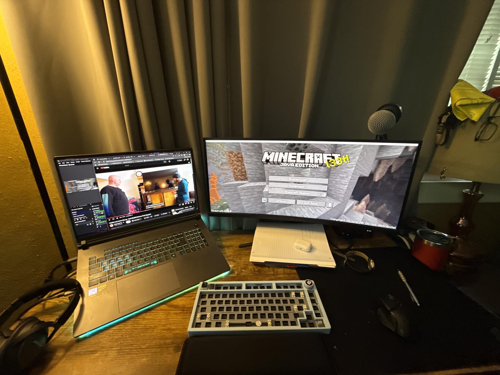 CRUA 30Inch Ultrawide Curved Monitor, 21:9 WFHD(2560x1080P) VA Computer Monitor, 120% sRGB 100HZ 1500R PC Monitors Support FreeSync, Wall-Mounted, with HDMI/DP Display Port-Black - Customer Photo 1