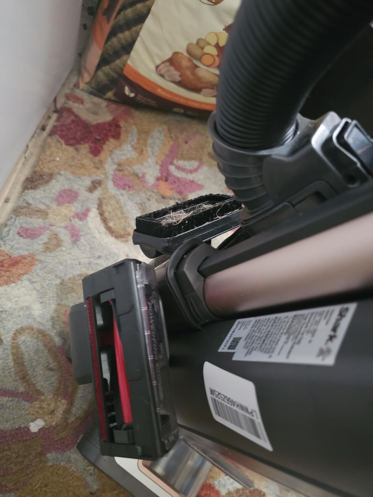 Shark POWERDETECT Upright Vacuum Cleaner with HEPA Filter, Heavy Duty Vacuum with Powerful Suction for Pet Hair Pickup, DuoClean Technology, Powered Lift-Away, Ideal for Carpets & Hardfloors, AZ4002 - Customer Photo 2