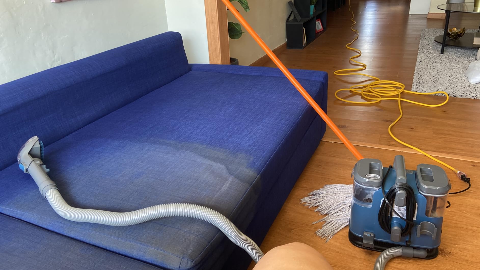 Vacmaster SCB301 400 Series Portable Carpet & Upholstery Spot Cleaner Machine, 15Kpa Power Suction with Versatile Tools for Pets, Area Rugs and Couches Customer Review Vacmaster SCB301 400 Series Portable Carpet & Upholstery Spot Cleaner Machine, 15Kpa Power Suction with Versatile Tools for Pets, Area Rugs and Couches - Customer Photo 1