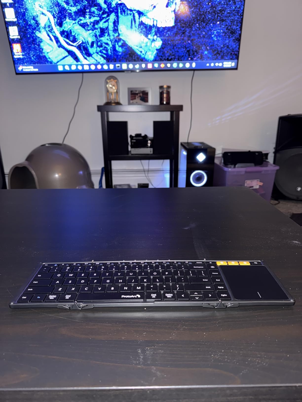 ProtoArc Foldable Keyboard with Touchpad, XK01 TP Folding Portable Keyboard, Full Size Keys, Large Trackpad Bluetooth Travel Keyboards for iPad Laptop PC Tablets -Black Customer Review ProtoArc Foldable Keyboard with Touchpad, XK01 TP Folding Portable Keyboard, Full Size Keys, Large Trackpad Bluetooth Travel Keyboards for iPad Laptop PC Tablets -Black - Customer Photo 2