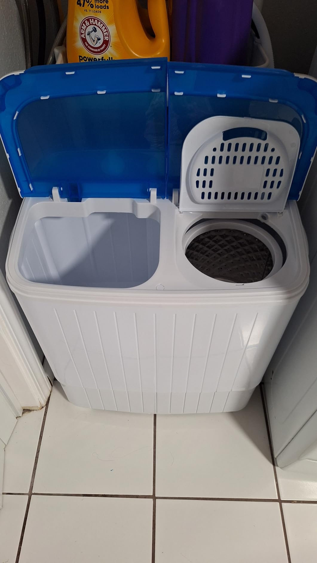 INTERGREAT Portable Washing Machine with Longer Hose, 16lbs Twin Tub Washer Mini Compact Laundry Washing Machine with Drain Pump, Semi-automatic Washer Combo for Dorms, Apartments, Blue Customer Review INTERGREAT Portable Washing Machine with Longer Hose, 16lbs Twin Tub Washer Mini Compact Laundry Washing Machine with Drain Pump, Semi-automatic Washer Combo for Dorms, Apartments, Blue - Customer Photo 1