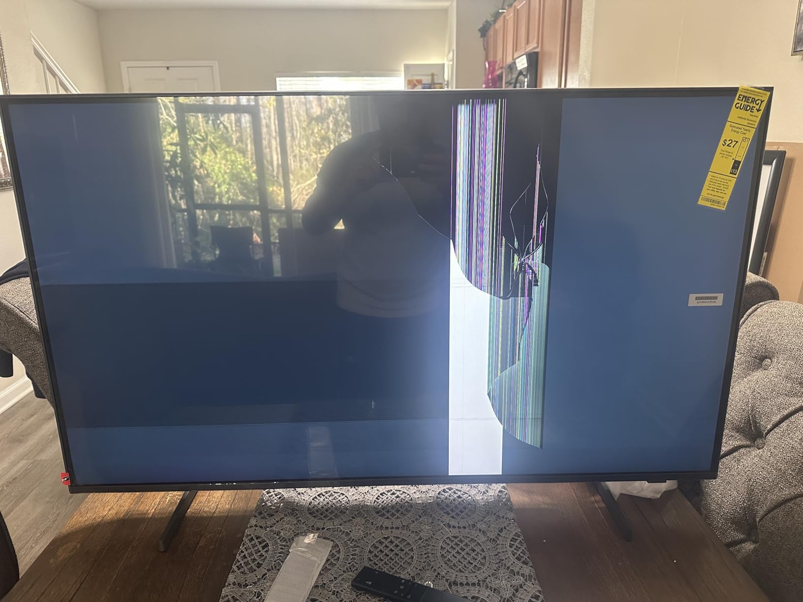 Samsung 85-Inch Class Crystal UHD 4K Bed-H Series HDR Business Pro TV w/ 3-Sided Bezel-Less Slim Design, Use for Digital Signage Displays, Commercial TV, Alexa Built-in (LH85BEDHLG, 2024 Model) - Customer Photo 1