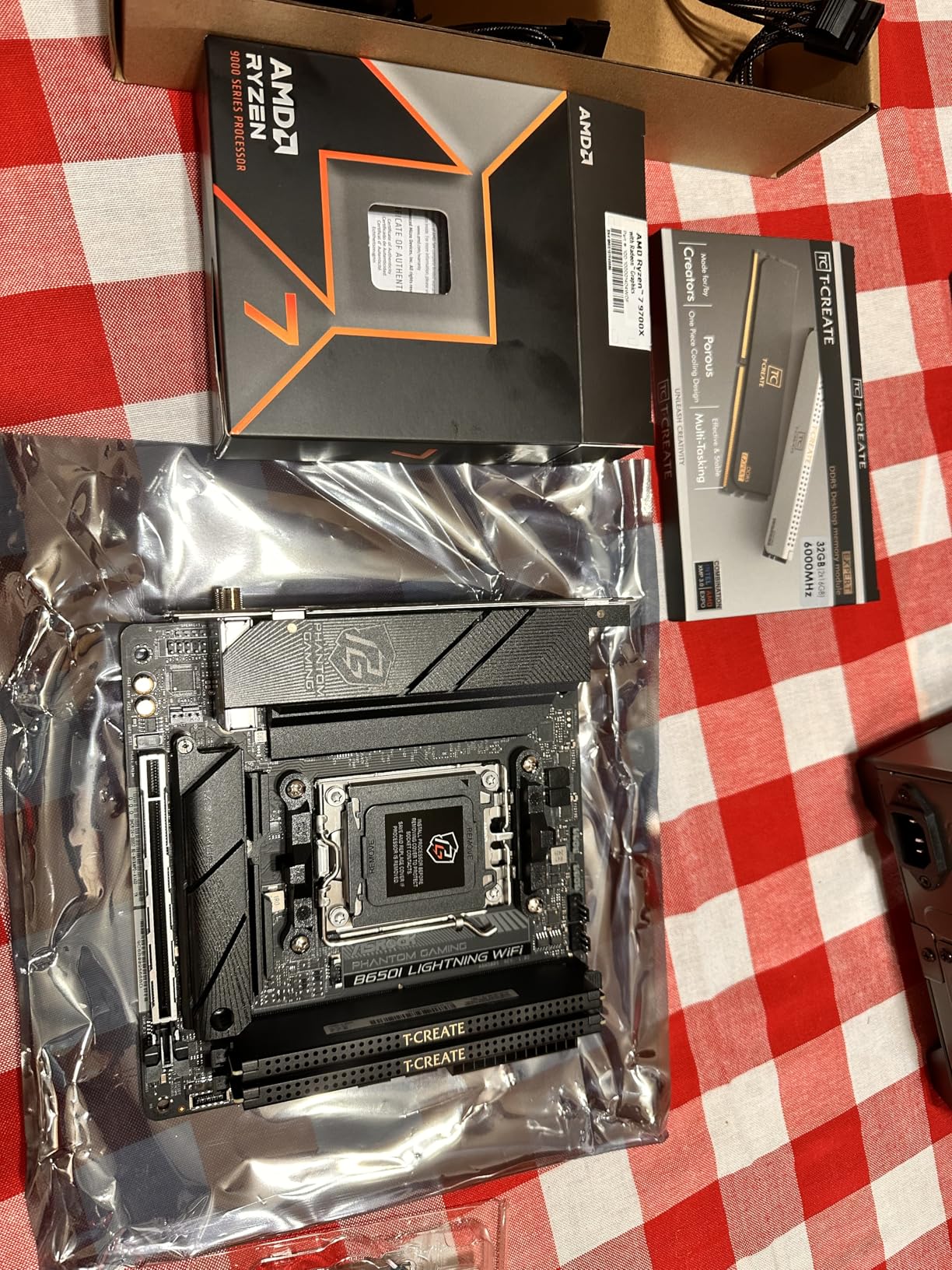 AMD Ryzen™ 7 9700X 8-Core, 16-Thread Unlocked Desktop Processor Customer Review AMD Ryzen™ 7 9700X 8-Core, 16-Thread Unlocked Desktop Processor - Customer Photo 3