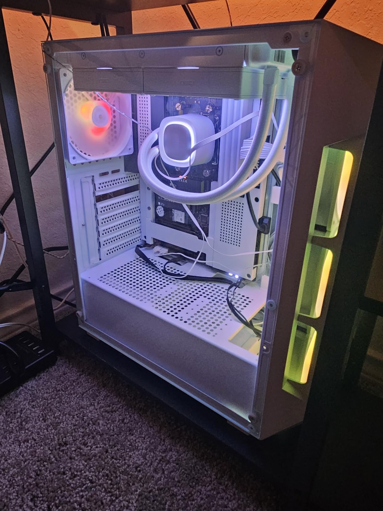 AMD Ryzen™ 9 9900X 12-Core, 24-Thread Unlocked Desktop Processor - Customer Photo 2