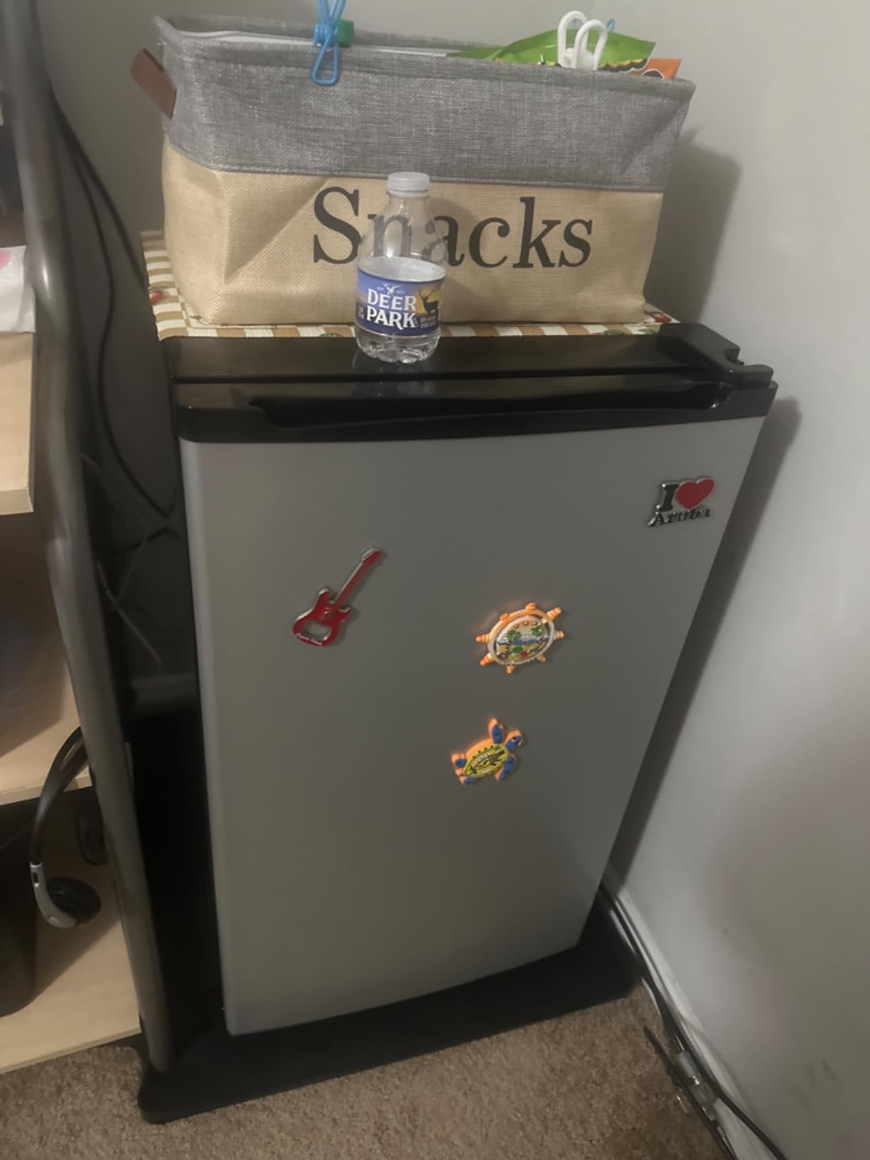 Sweetcrispy 3.2 Cu.Ft Mini Fridge with Freezer Small Refrigerator Single Door Adjustable Thermostat Energy-efficient Low Noise, Compact Fridge for Bedroom, Office, Dorm (Silver Door) - Customer Photo 3