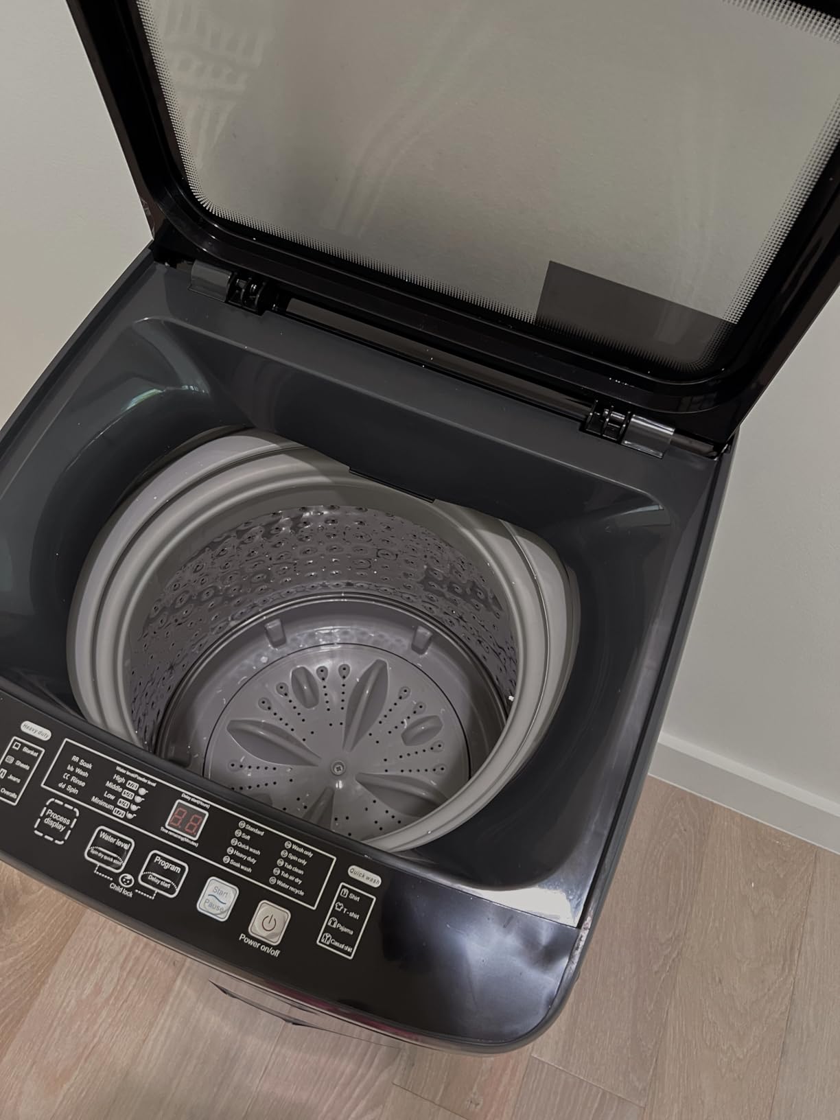 Washing Machine 15.6 LBS Automatic Laundry Machine with 10 Programs, LED Display, 8 Water Levels, High-efficiency Compact Washer for Apartment, RV, Dorm - Customer Photo 3