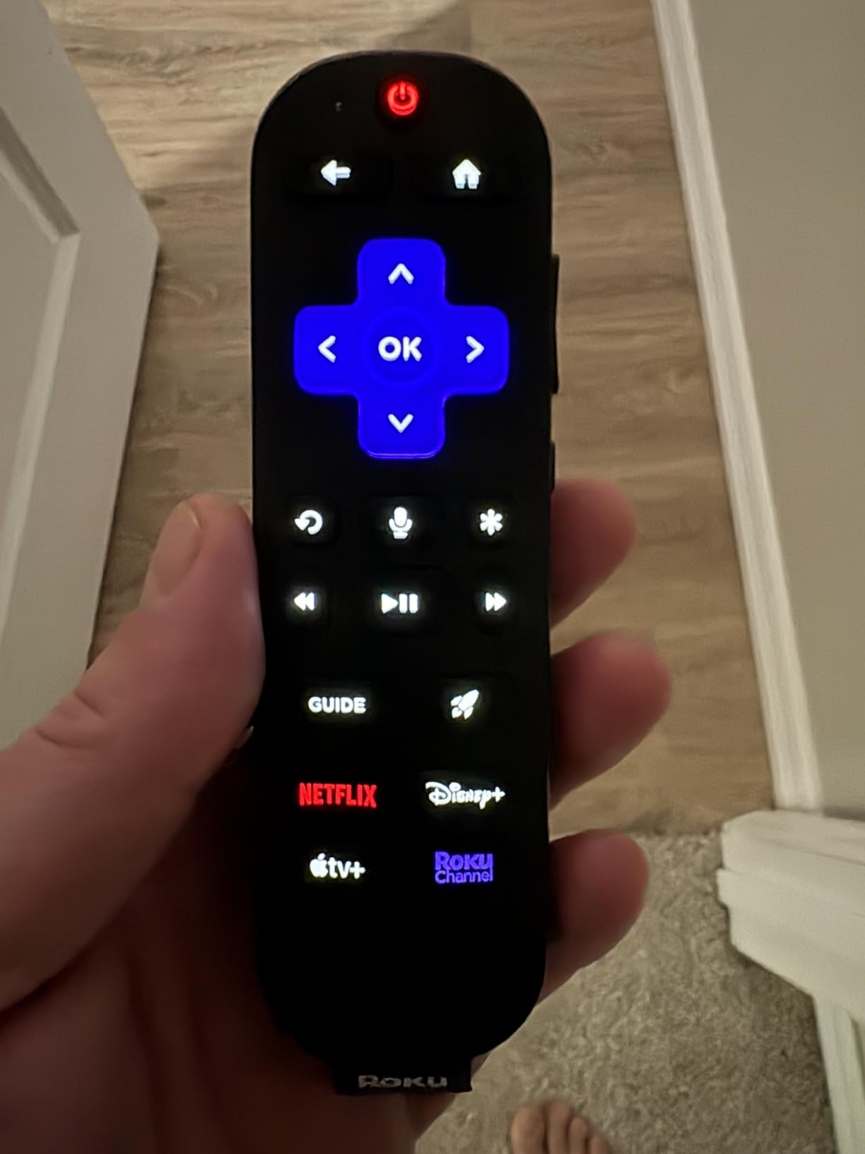 Roku Ultra, Ultimate Streaming Player - 4K Streaming Device for TV | HDR10+, Dolby Vision & Atmos - Bluetooth & Wi-Fi 6 - Rechargeable Voice Remote Pro with Backlit Buttons - Free & Live TV customer photo 1