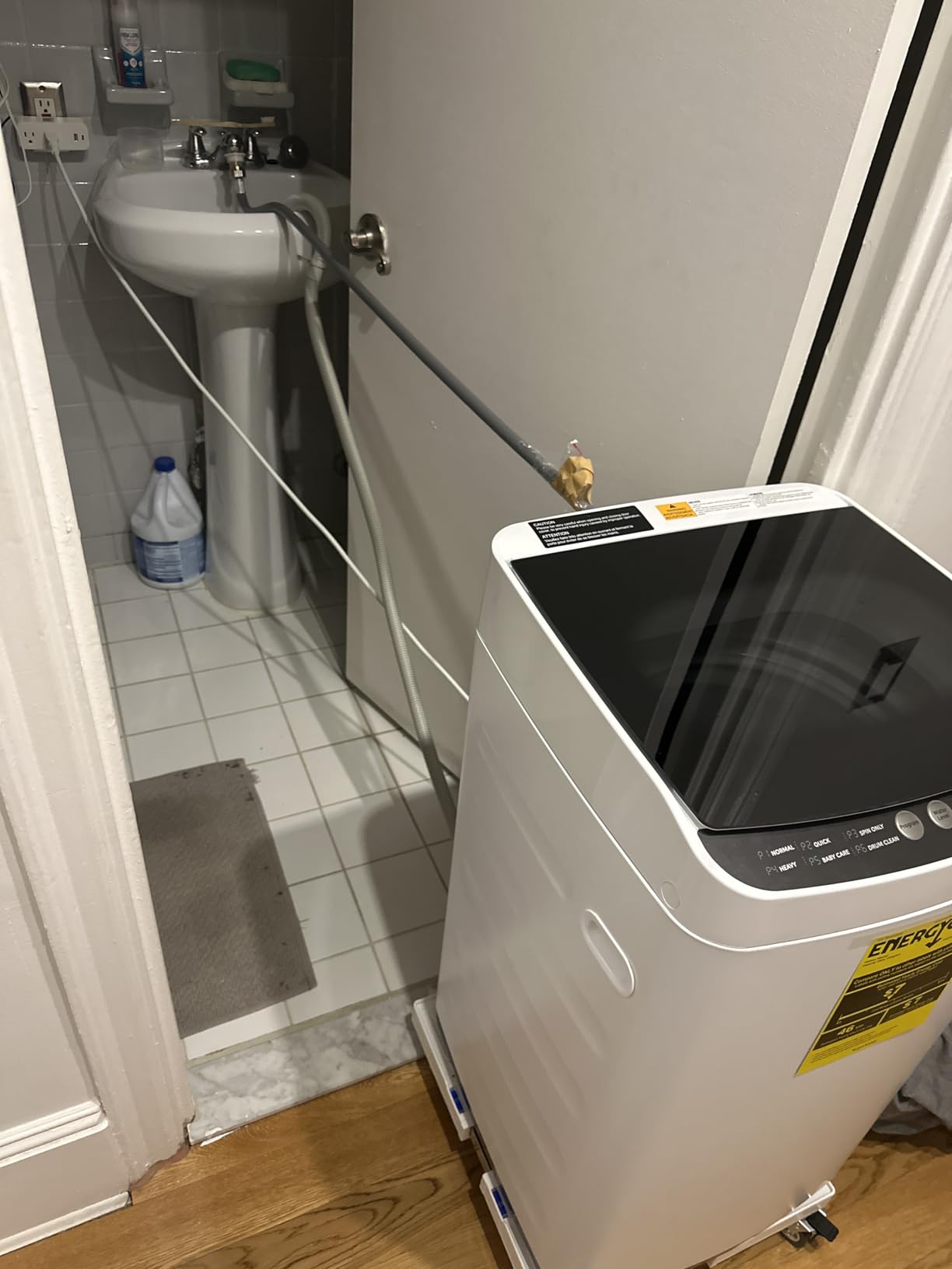 Midea MLTW09M1BWW Portable Washer with 6 Cycles, Drum Clean, Quick, Stainless Steel Tub, Transparent Lid, LED Display Washing Machine, 0.9 cu. ft, White - Customer Photo 1