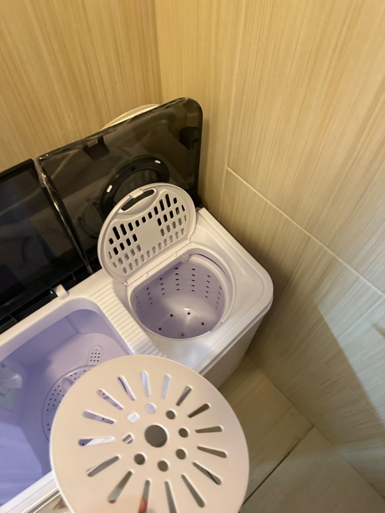 Giantex Portable Washing Machine, 17.6lbs Compact Washer Spinner Combo with Pump Drain, Twin Tub 11lbs Wash & 6.6lbs Spin, Lavadoras Portatiles for Apartment RV Dorm College (White & Blue) - Customer Photo 1