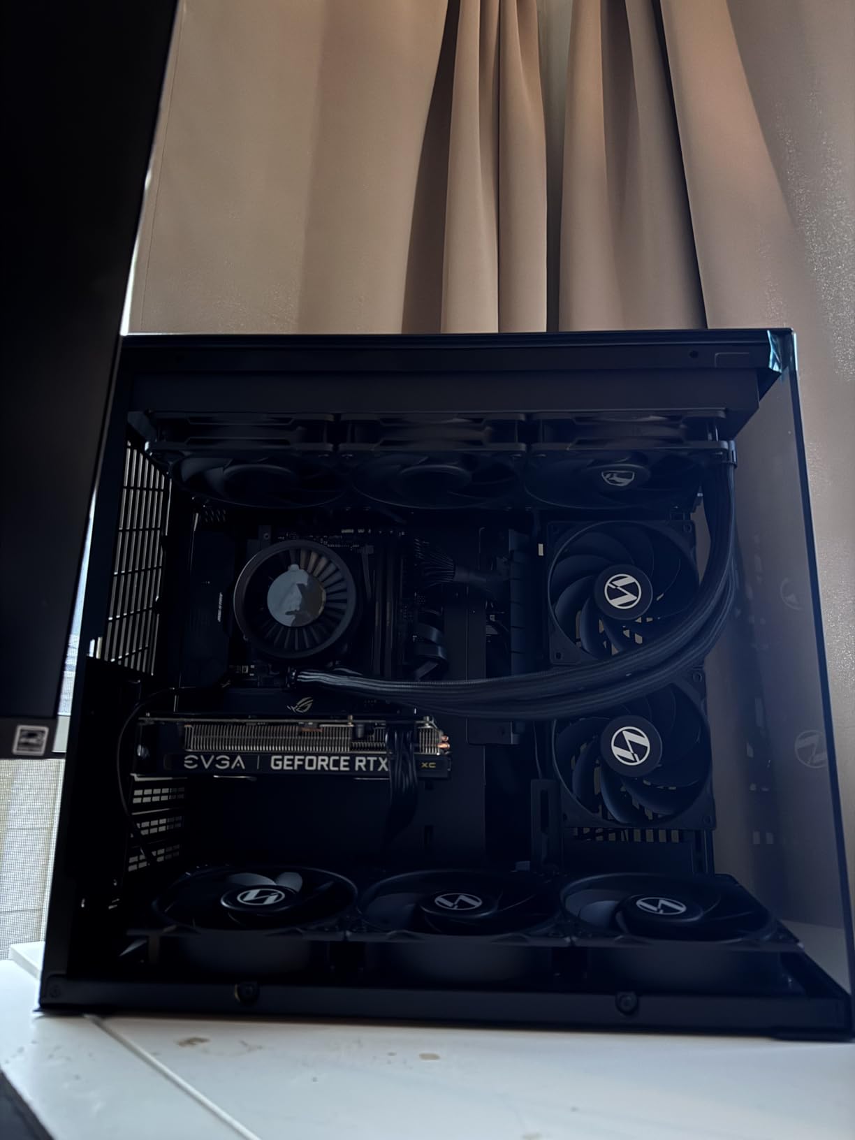 ARCTIC Liquid Freezer III Pro 360 - AIO CPU Cooler, 3 x 120 mm Water Cooling, 38 mm Radiator, PWM Pump, VRM Fan, AMD AM5/AM4, Intel LGA1851/1700 Contact Frame - Black Customer Review ARCTIC Liquid Freezer III Pro 360 - AIO CPU Cooler, 3 x 120 mm Water Cooling, 38 mm Radiator, PWM Pump, VRM Fan, AMD AM5/AM4, Intel LGA1851/1700 Contact Frame - Black - Customer Photo 3