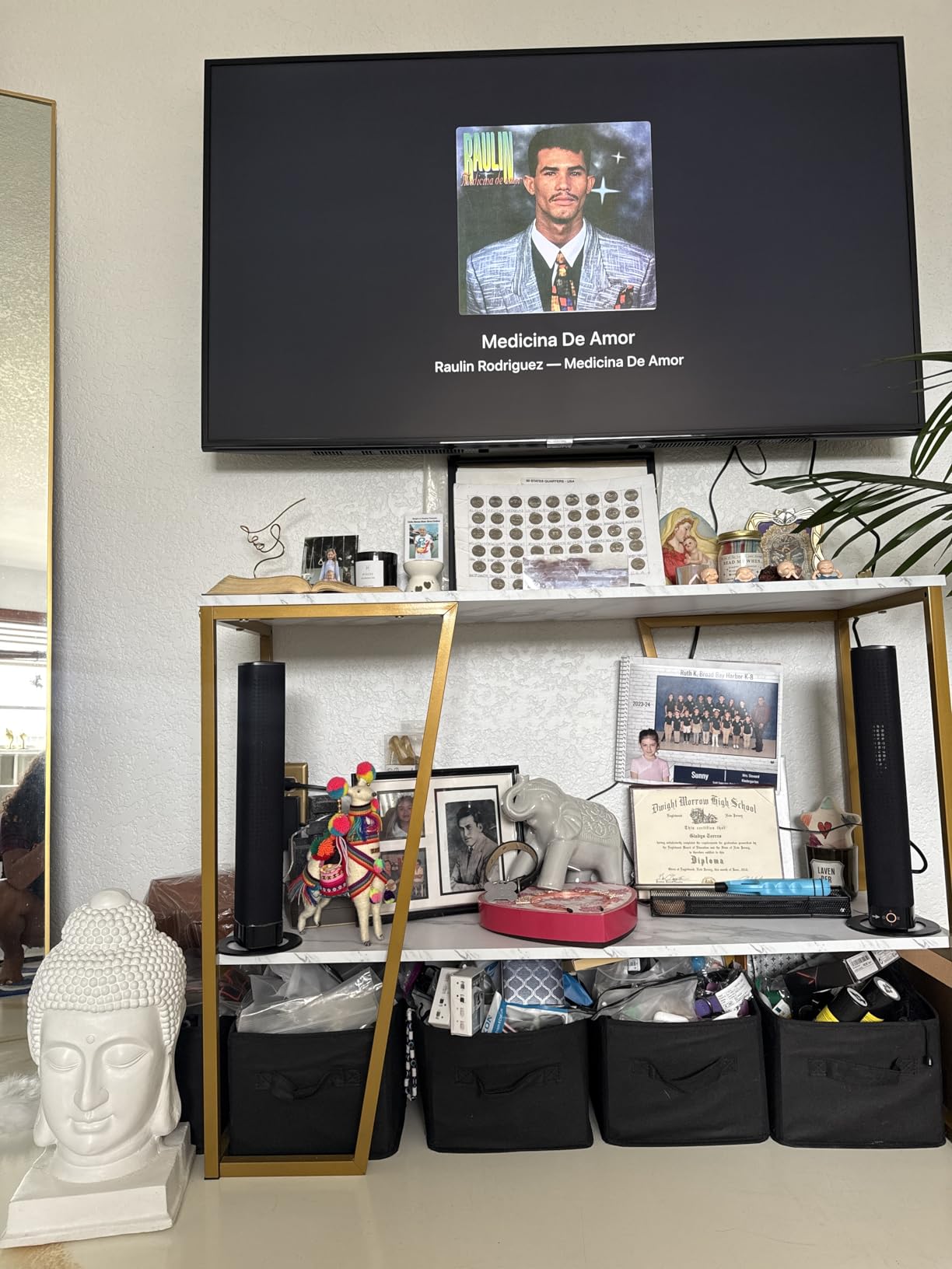 Sound Bar for Smart TV, Soundbar with Bluetooth/ARC/Opt/AUX Connect, Auto Volume Boost, 3 Equalizer Modes, 2 in 1 Detachable Soundbar for TV/PC/Gaming/Projectors - Customer Photo 3