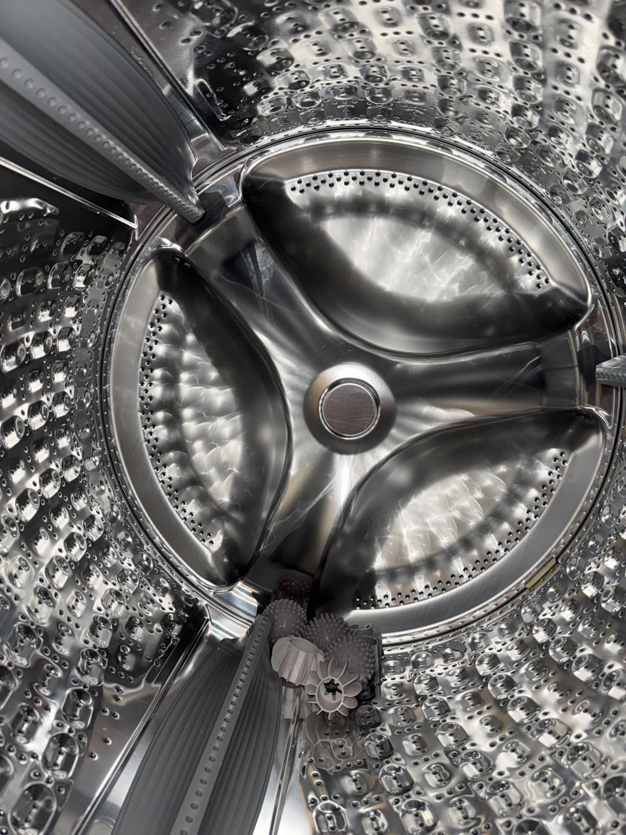 36Pack Washing Machine Cleaner Tablets-18 Month Supply,Washer Machine Cleaner Formulated For Pet Owners,Easy Pet Hair Remover for Laundry,Compatible with HE, Top & Front Load Washer.Septic Safe - Customer Photo 1