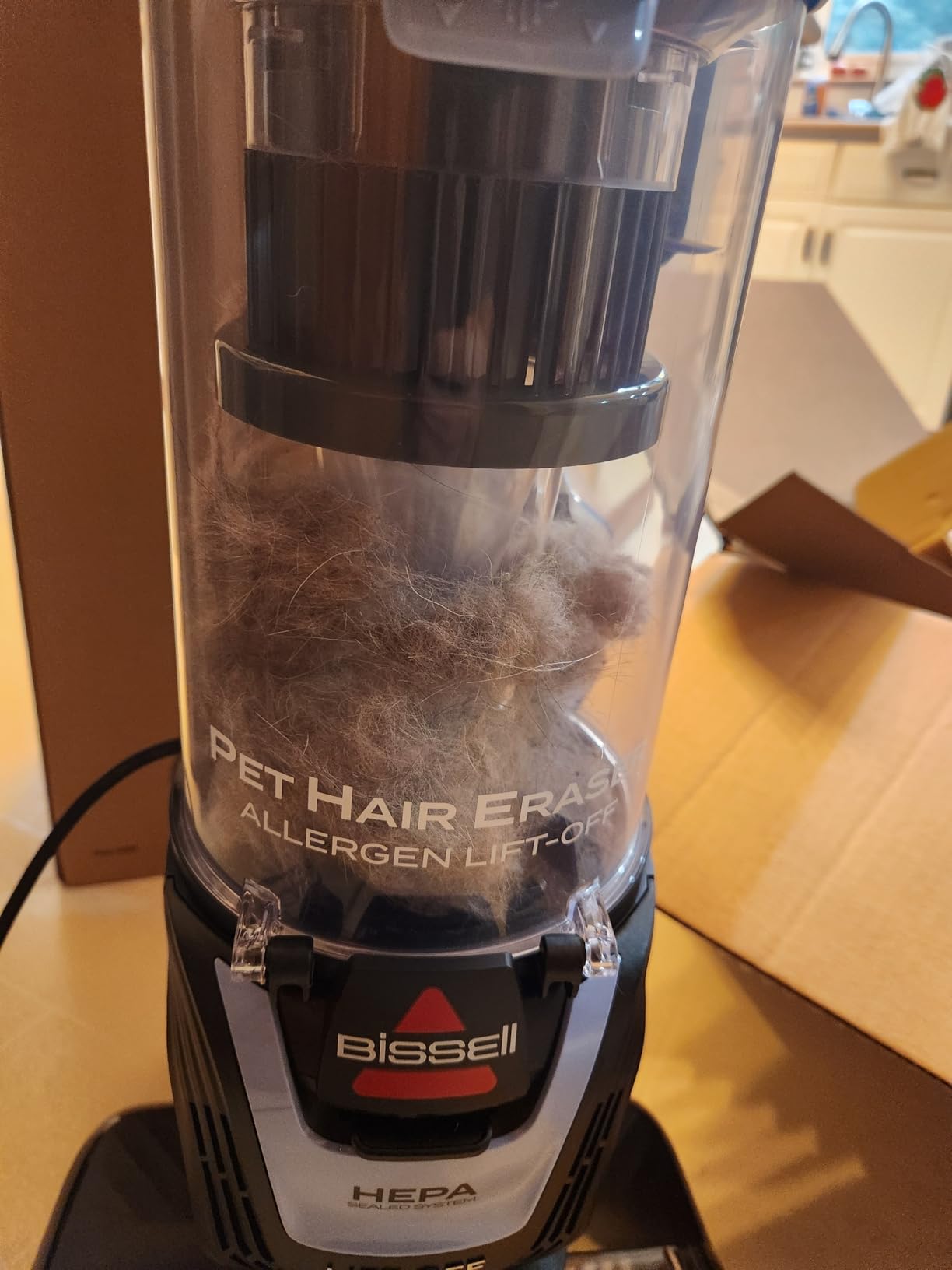 BISSELL Pet Hair Eraser Allergen Lift-Off with Powerful Suction, HEPA, Tangle-Free Brush Roll, 39883 - Customer Photo 2