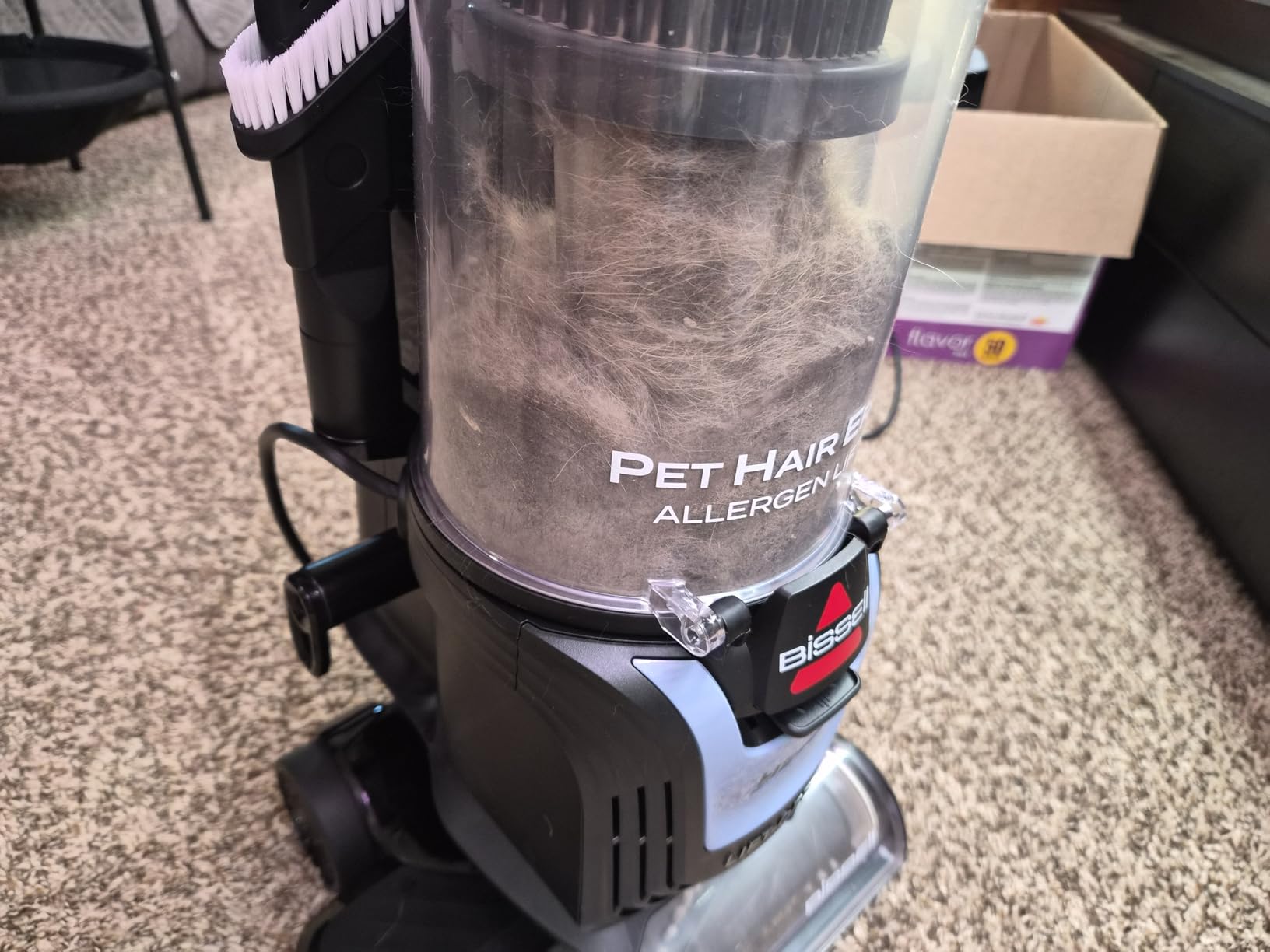 BISSELL Pet Hair Eraser Allergen Lift-Off with Powerful Suction, HEPA, Tangle-Free Brush Roll, 39883 - Customer Photo 3