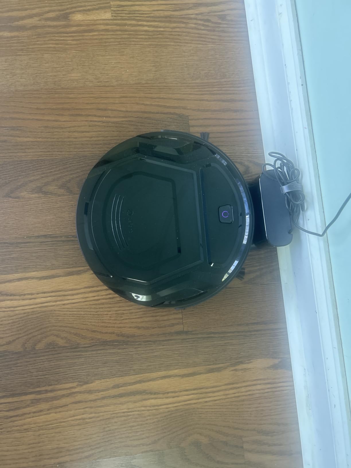 Lefant M210P Robot Vacuum Cleaner,Super Thin,Powerful Suction,Quiet,Self-Charging Robotic Vacuum Cleaner,Cleans Hard Floors to Medium-Pile Carpets,120 Mins Runtime,APP/Voice/WiFi/Alexa Control,Grey - Customer Photo 3