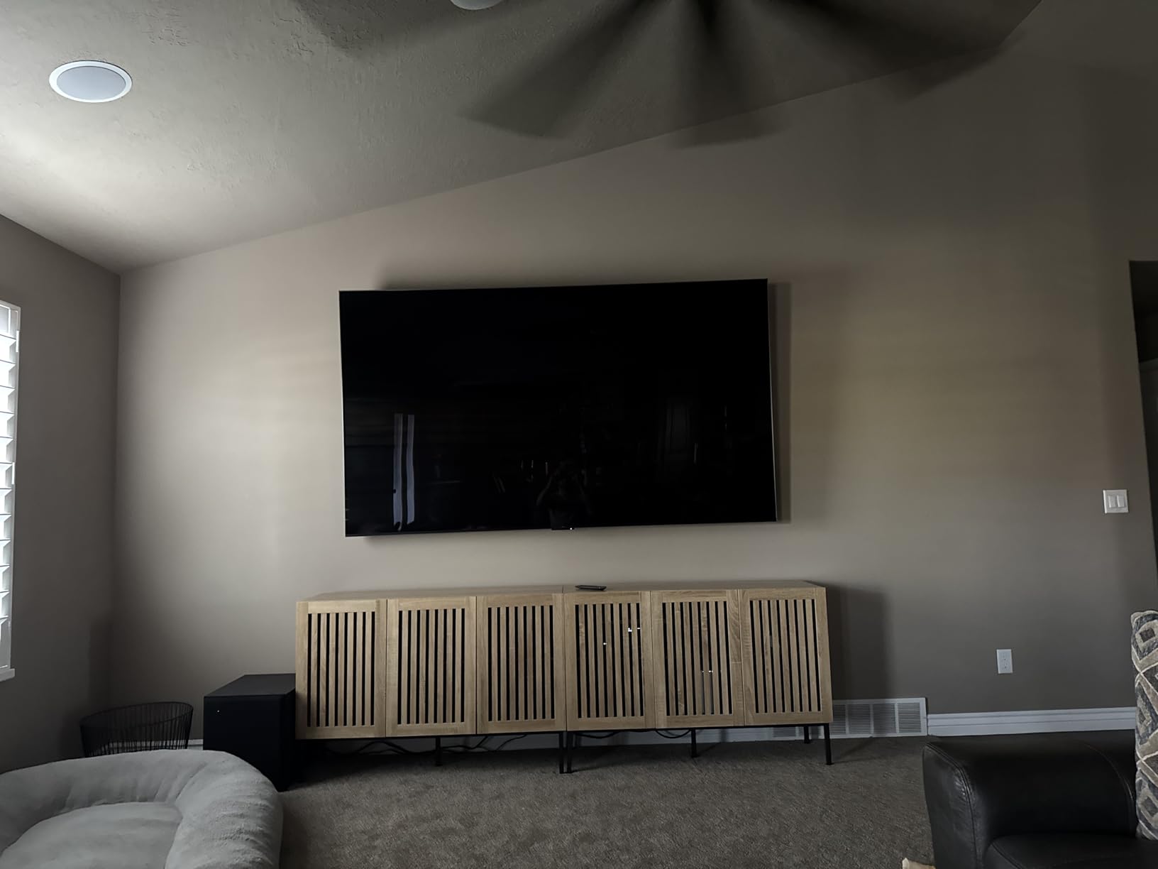 TCL 65-Inch Class QM7K Series QD-Mini LED 4K UHD Google Smart TV Best Premium Mini-LED TV - QLED, 144hz, 288hz Gaming Rate, Anti-Reflective Screen, Bang & Olufsen Audio, Atmos (65QM7K, 2025 Model) - Customer Photo 2