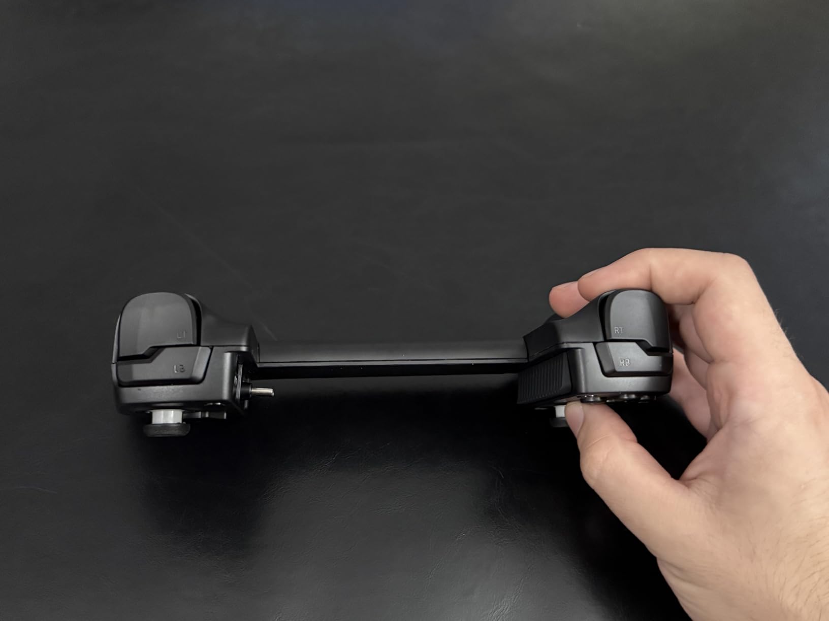 GameSir X5 Lite Mobile Gaming Controller for Android & iPhone 15/16 Series (USB-C), Hall Effect Joystick, Lightweight Ergonomic Phone Controller- Play Genshin Impact & Zenless Zone Zero Customer Review GameSir X5 Lite Mobile Gaming Controller for Android & iPhone 15/16 Series (USB-C), Hall Effect Joystick, Lightweight Ergonomic Phone Controller- Play Genshin Impact & Zenless Zone Zero - Customer Photo 2