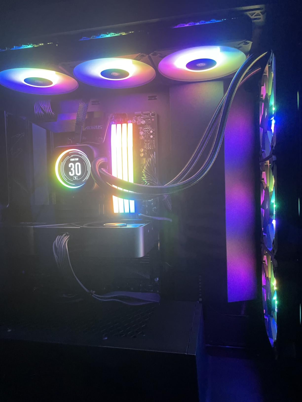 Micro Center AMD Ryzen 5 5500 Desktop Processor with GIGABYTE B550M K Motherboard (Micro-ATX, DDR4, Dual M.2, SATA 6Gb/s, PCIe 4.0) - Customer Photo 1