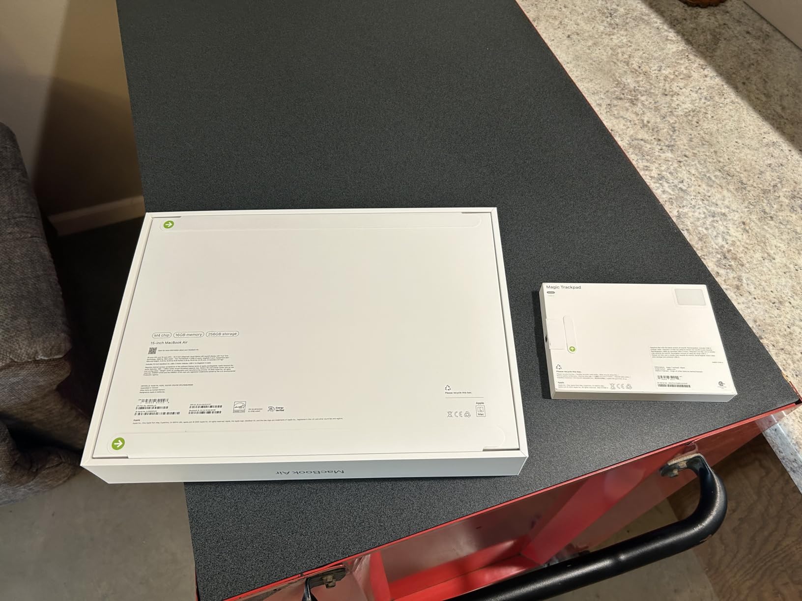 Apple 2025 MacBook Air 15-inch Laptop with M4 chip: Built for Apple Intelligence, 15.3-inch Liquid Retina Display, 16GB Unified Memory, 256GB SSD Storage, 12MP Center Stage Camera, Touch ID; Midnight Customer Review Apple 2025 MacBook Air 15-inch Laptop with M4 chip: Built for Apple Intelligence, 15.3-inch Liquid Retina Display, 16GB Unified Memory, 256GB SSD Storage, 12MP Center Stage Camera, Touch ID; Midnight - Customer Photo 2