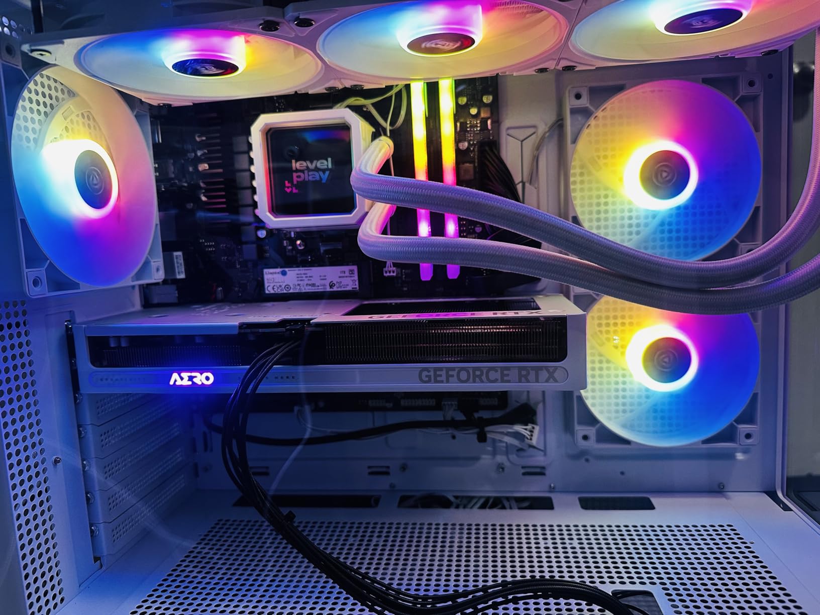 GIGABYTE GeForce RTX 5060 Ti AERO OC 16G Graphics Card, 16GB 128-bit GDDR7, PCIe 5.0, WINDFORCE Cooling System, GV-N506TAERO OC-16GD Video Card - Customer Photo 2