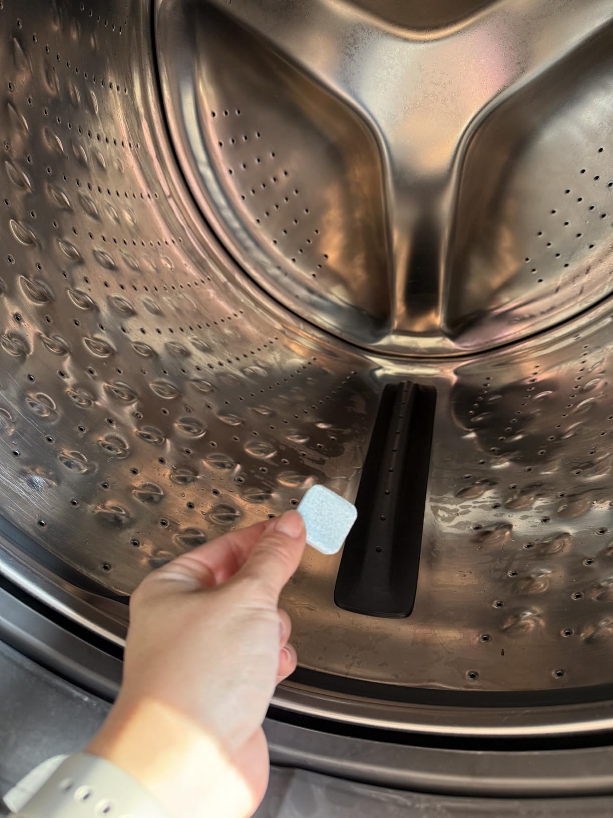 Deep Cleaning Washing Machine Cleaner Tablets, No More Odor & Pet Fur Washing Machine Cleaning Tablets, Washer Cleaner For HE Top Front Load, Septic Safe, 24 Counts/1 Year Supply - Customer Photo 1