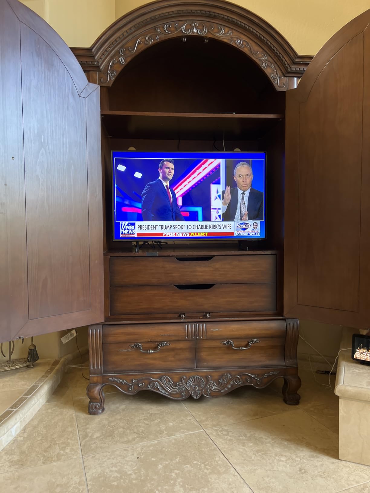 Samsung QN43Q8FAAFXZA 43 Inch Class QLED Q8F 4K Vision AI Smart TV with 3 Year Amber Protection Plan (2025) - Customer Photo 1