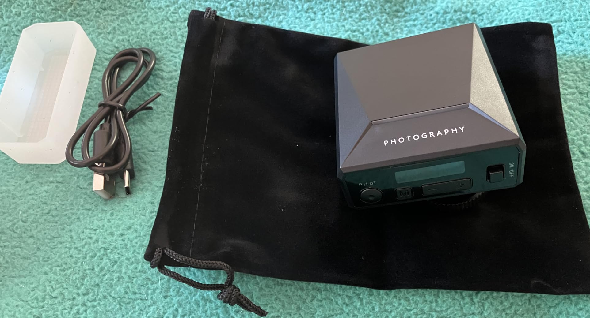 G12 Mini Camera Flash Speedlite, GN12 5600K,USB-C Charging Built-in 1200mAh Battery Compatible for Canon/Sony/Fujifilm/Nikon/Panasonic/Olympus,Speedlight Photography for Cameras with Single-Contact - Customer Photo 1