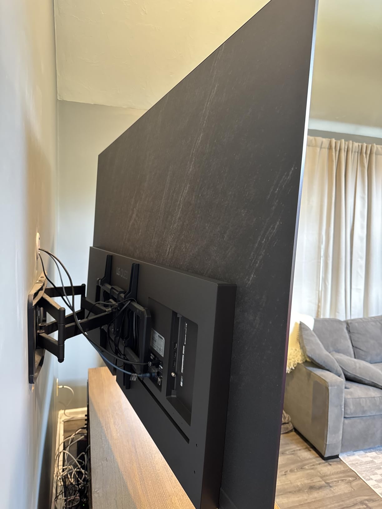 LG 83-Inch Class OLED AI 4K B5 Series Smart TV w/Dolby Atmos, Dolby Vision, HDR10, AI Super Upscaling 4K, Filmmaker Mode, Wow Orchestra, Alexa Built-in (OLED83B5PUA, 2025) Customer Review LG 83-Inch Class OLED AI 4K B5 Series Smart TV w/Dolby Atmos, Dolby Vision, HDR10, AI Super Upscaling 4K, Filmmaker Mode, Wow Orchestra, Alexa Built-in (OLED83B5PUA, 2025) - Customer Photo 2