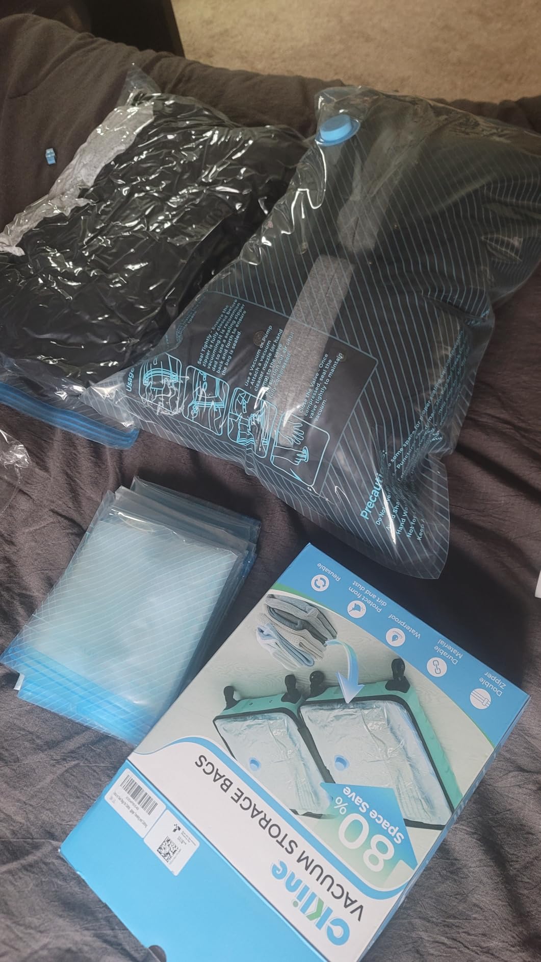 Vacuum Seal Bags for Clothing Travel, 12 Pack Vacuum Storage Bags for Clothes with Portable Electric Pump, Space Saver Bags for Luggage Traveling and Clothing Customer Review Vacuum Seal Bags for Clothing Travel, 12 Pack Vacuum Storage Bags for Clothes with Portable Electric Pump, Space Saver Bags for Luggage Traveling and Clothing - Customer Photo 3