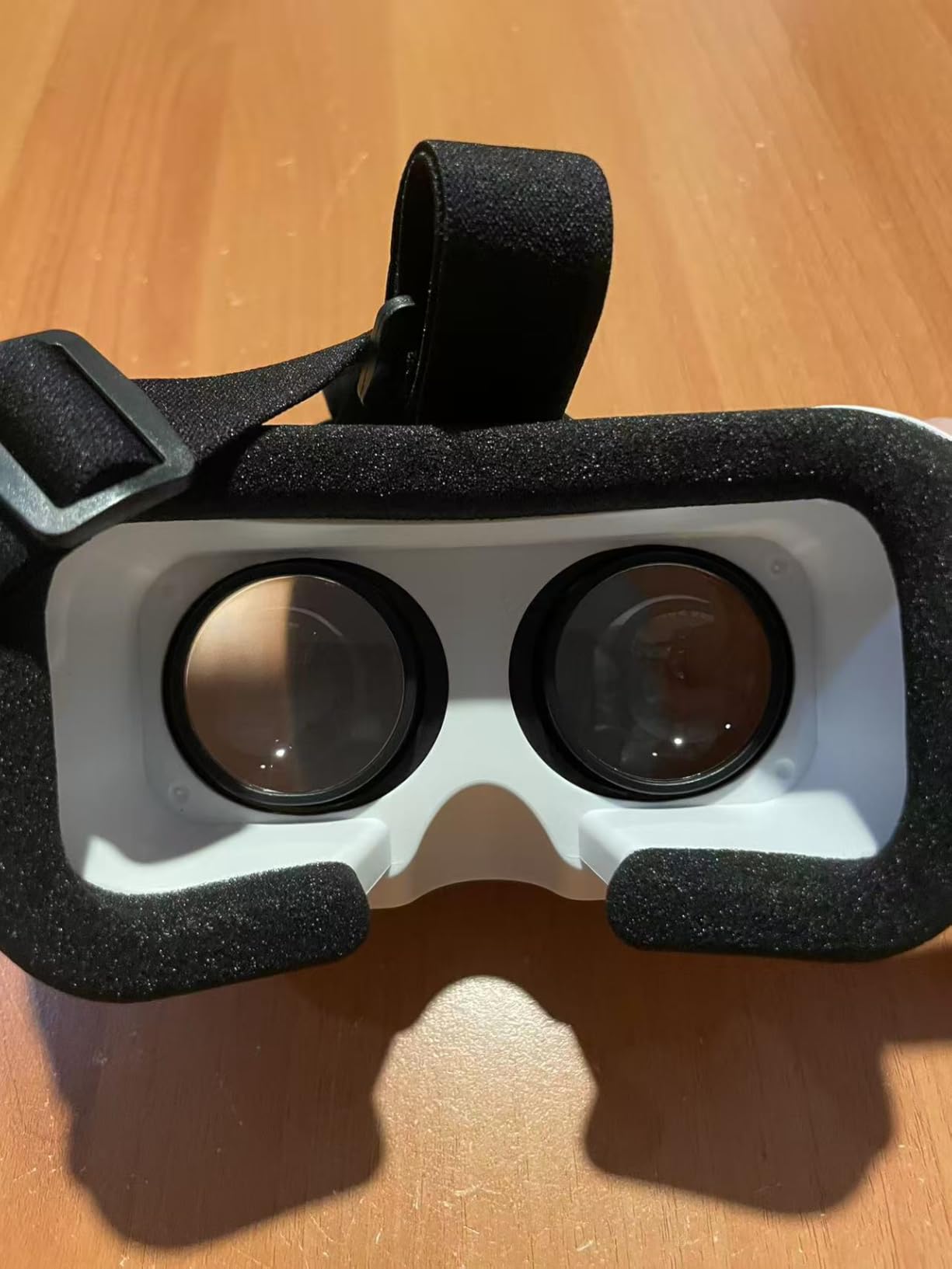 Virtual Reality Headset for Phone with Controller, 3D VR Glasses Adjustable VR Virtual Reality Goggles, Compatible 4.7-6.5 inch for iPhone & Android, for Movies Games(Black) Customer Review Virtual Reality Headset for Phone with Controller, 3D VR Glasses Adjustable VR Virtual Reality Goggles, Compatible 4.7-6.5 inch for iPhone & Android, for Movies Games(Black) - Customer Photo 3