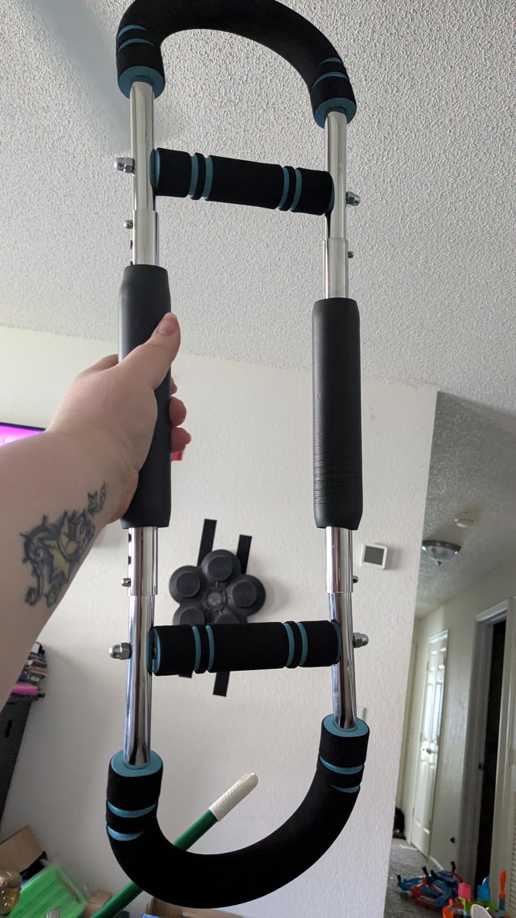 Handheld Vacuum Cordless, 26,000 Pa High Power Suction, Portable Rechargeable Car Vacuum Cleaner for Home, Pet Hair, Keyboard & Furniture, Black - Customer Photo 2