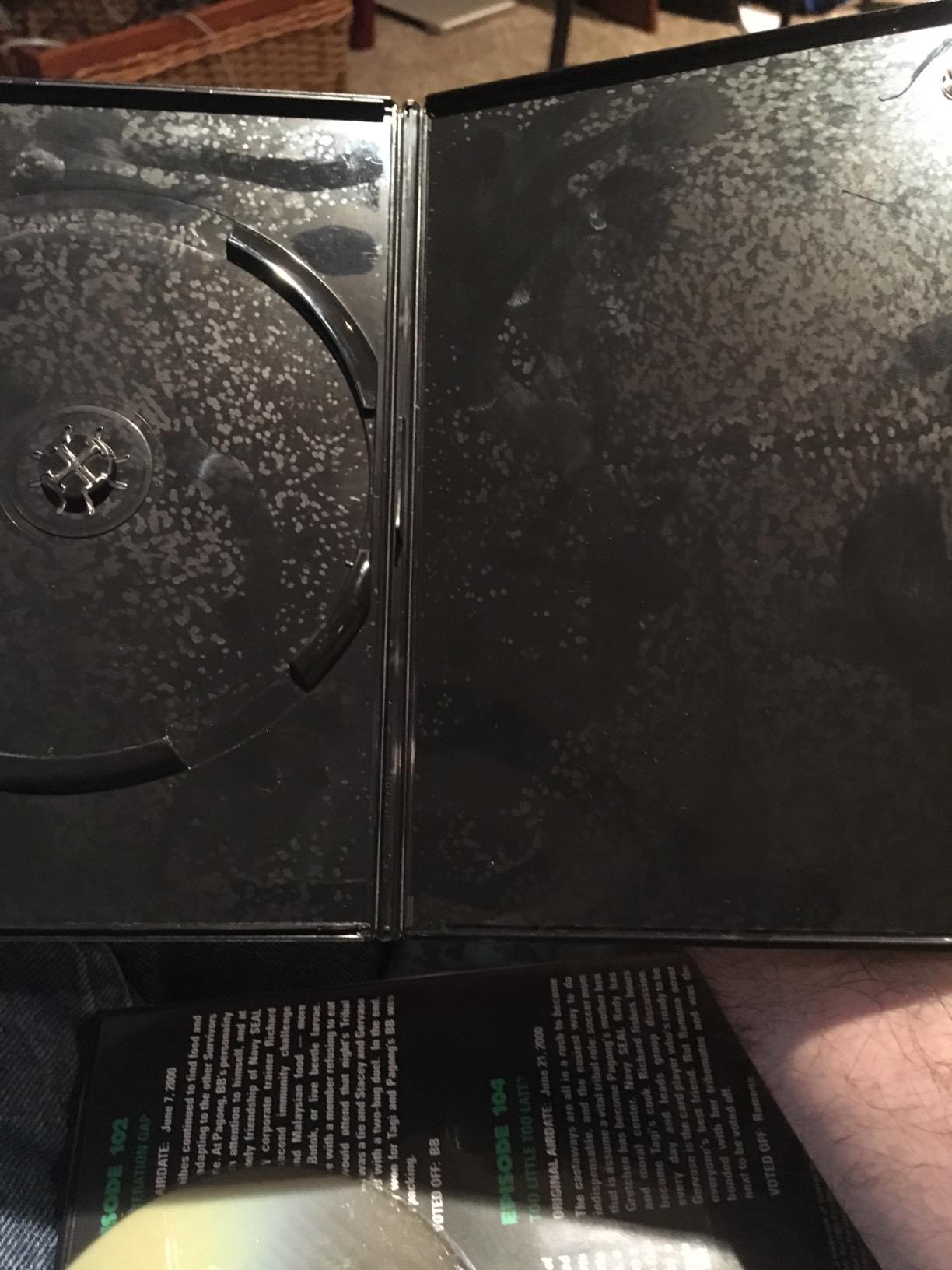 Survivor - The Complete First Season - Customer Photo 2