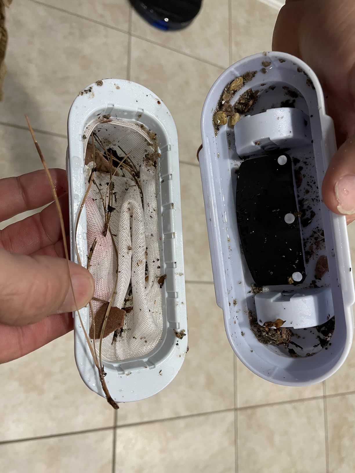 POOL BLASTER Aqua Broom Cordless Vacuum for Spa, Small Pool & Tight Spaces, Ideal for Sand, Silt & Dirt, Battery-Powered Hot Tub Cleaner for Inground, Above-Ground and Inflatable Pools, by Water Tech - Customer Photo 1