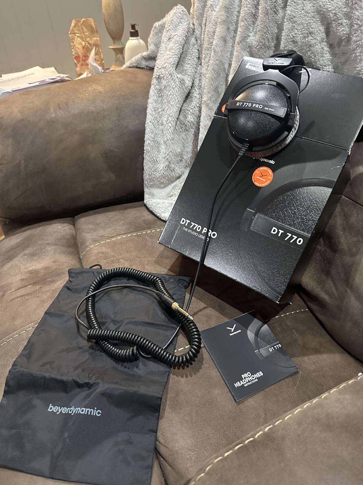 beyerdynamic DT 770 PRO 80 Ohm Over-Ear Studio Headphones in Gray. Enclosed Design, Wired for Professional Recording and Monitoring - Customer Photo 1