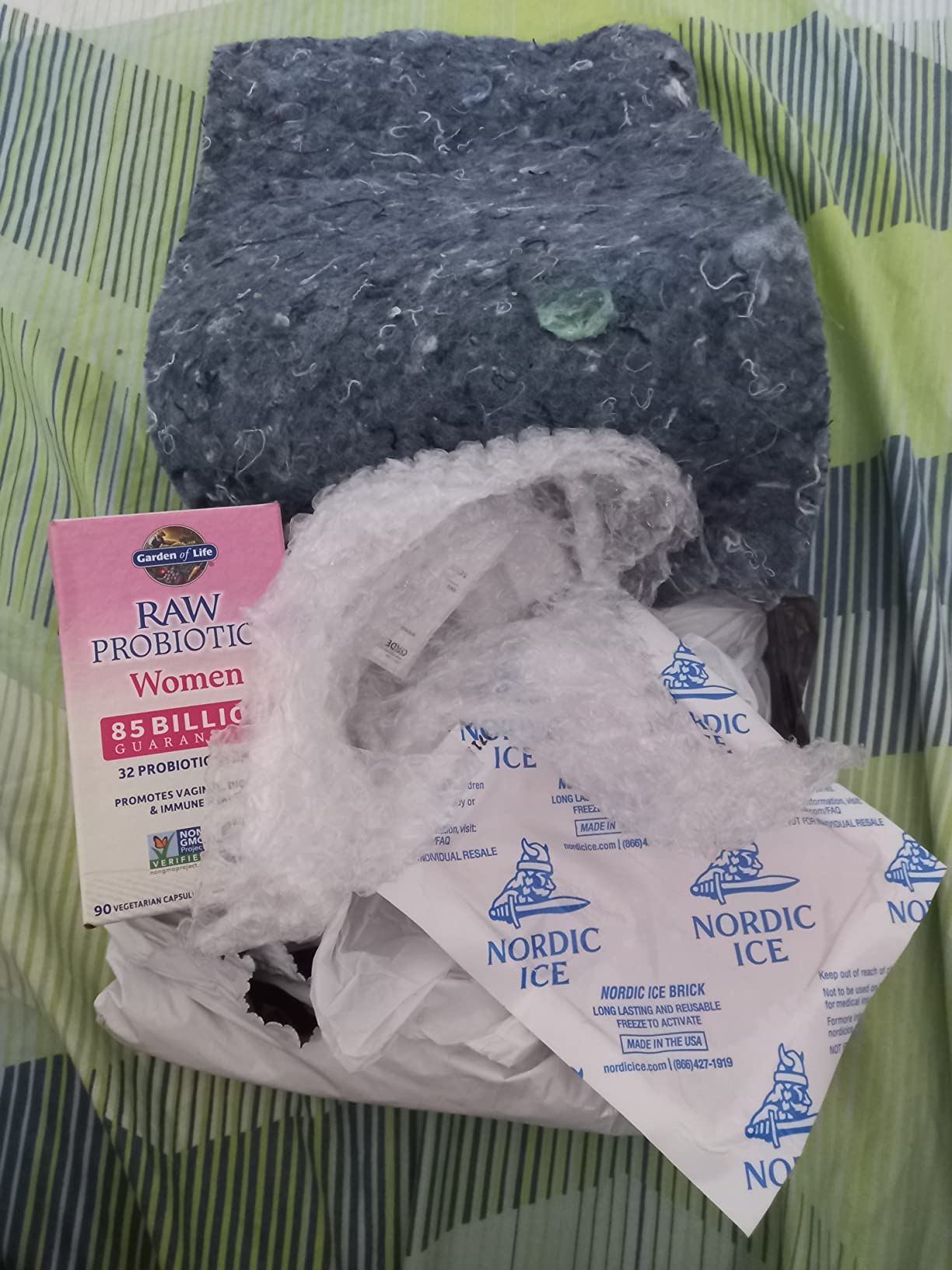 Garden of Life Raw Probiotics for Women - 85 Billion CFU Probiotic for Vaginal Probiotics with Vitamins, Minerals, Enzymes - 90 Capsules, Womens Probiotic Supplement for Digestive and Immune Health Customer Review Garden of Life Raw Probiotics for Women - 85 Billion CFU Probiotic for Vaginal Probiotics with Vitamins, Minerals, Enzymes - 90 Capsules, Womens Probiotic Supplement for Digestive and Immune Health - Customer Photo 2