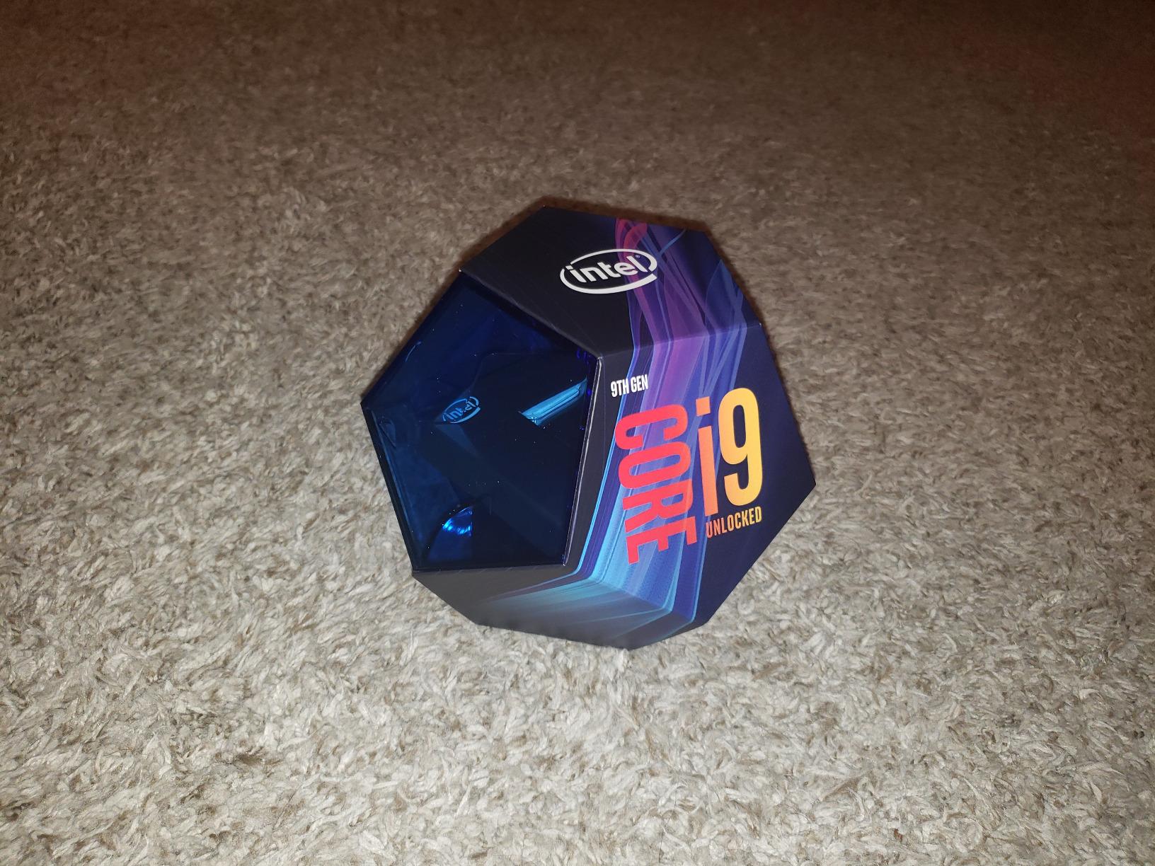 Intel Core i9-9900K Desktop Processor 8 Cores up to 5.0 GHz Turbo Unlocked LGA1151 300 Series 95W Customer Review Intel Core i9-9900K Desktop Processor 8 Cores up to 5.0 GHz Turbo Unlocked LGA1151 300 Series 95W - Customer Photo 1