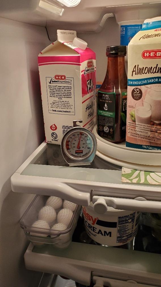 Rubbermaid Commercial Products Thermometer, Classic Large Mechanical Dial, Chrome, Extreme Temperature Range for Use in Refrigerator/Freezer/Cooler/Fridge - Customer Photo 2