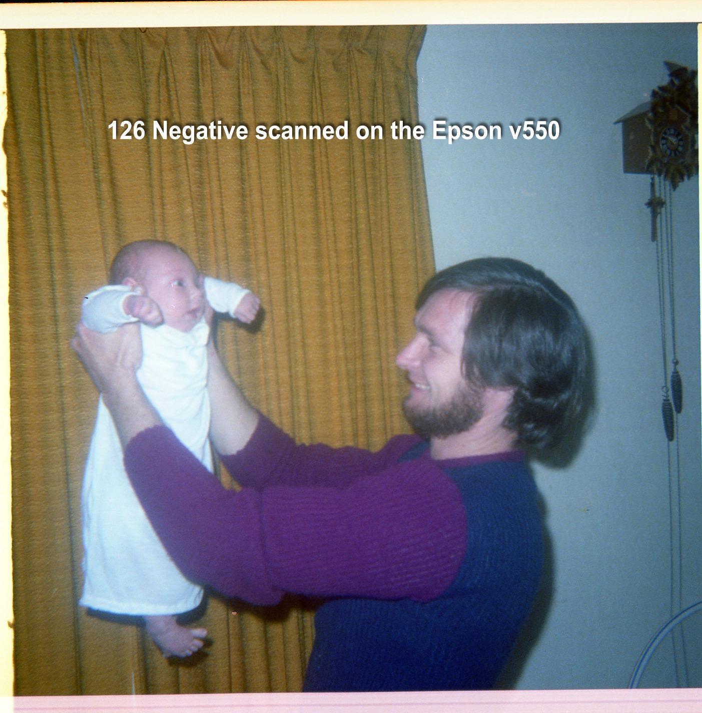 Epson Perfection V550 Color Photo, Image, Film, Negative & Document Scanner with 6400 DPI Optical Resolution - Customer Photo 1