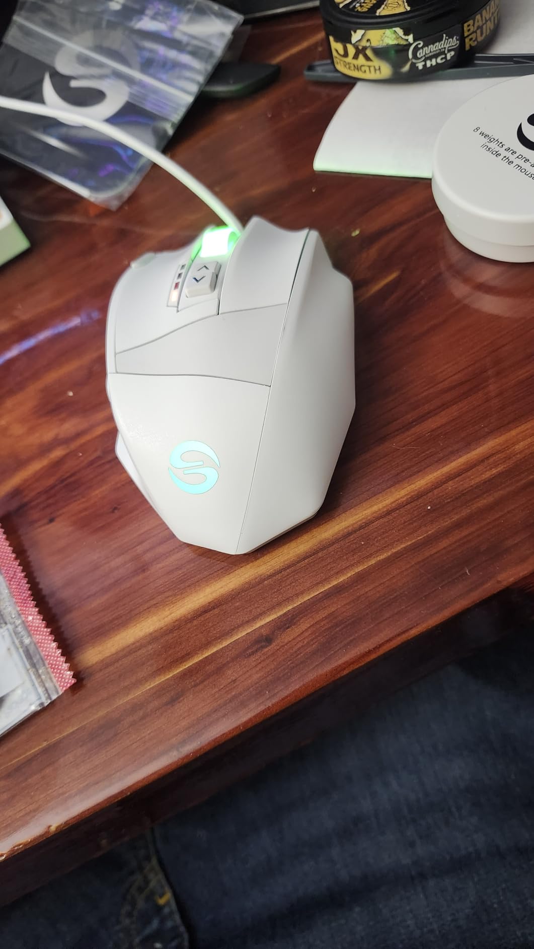 UtechSmart Venus Gaming Mouse RGB Wired, 16400 DPI High Precision Laser Programmable MMO Computer Gaming Mice [IGN's Recommendation] - Customer Photo 3