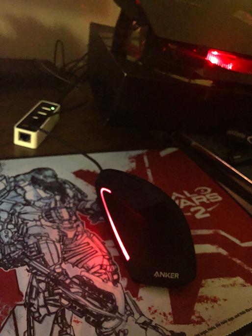 Anker USB Wired Vertical Mouse - Ergonomic Design, 5 Buttons, 1000/1600 DPI, Optical Technology - Customer Photo 2