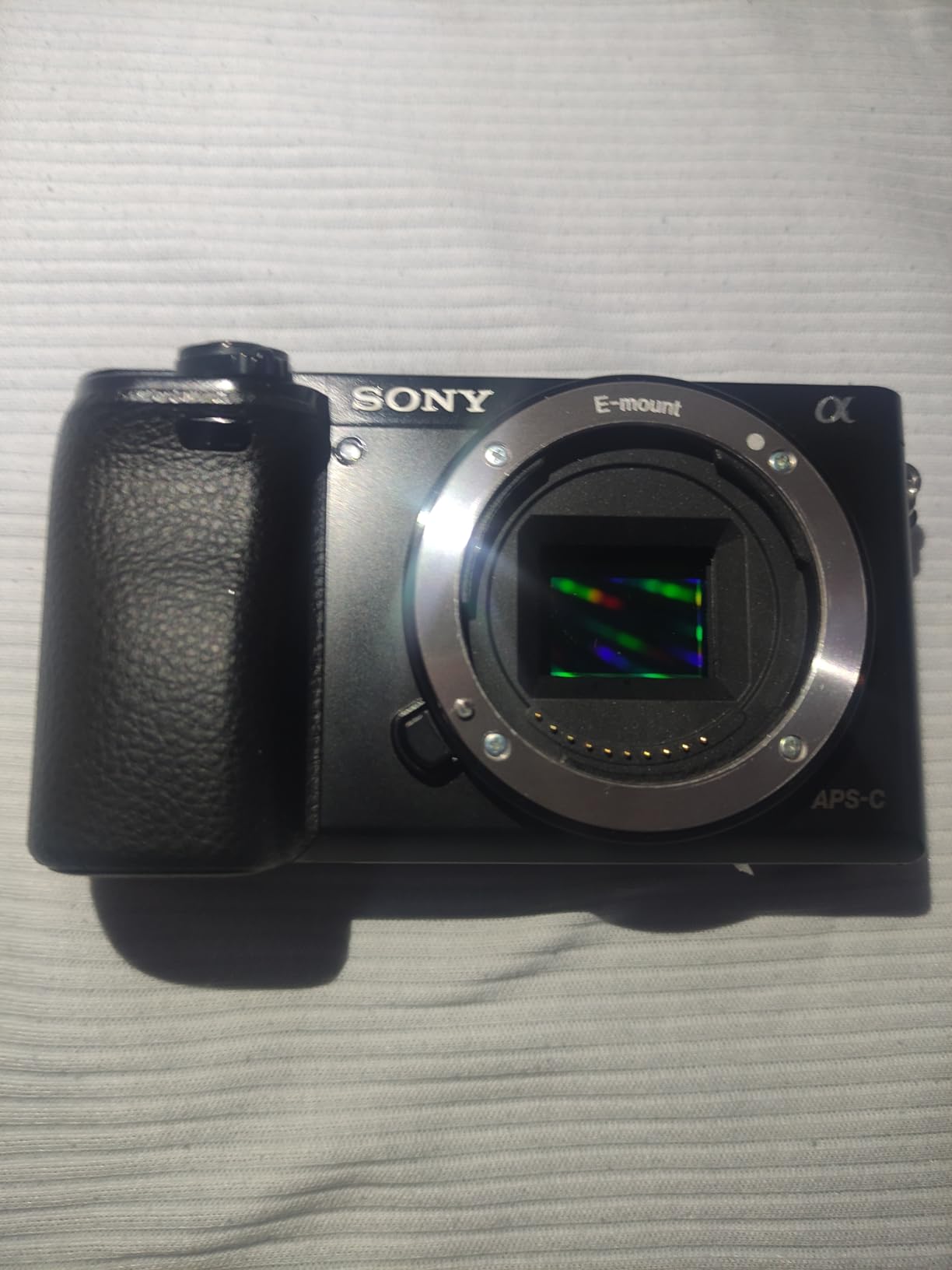 Sony Alpha a6000 Mirrorless Digital Camera 24.3MP SLR Camera with 3.0-Inch LCD (Black) w/16-50mm Power Zoom Lens - Customer Photo 1