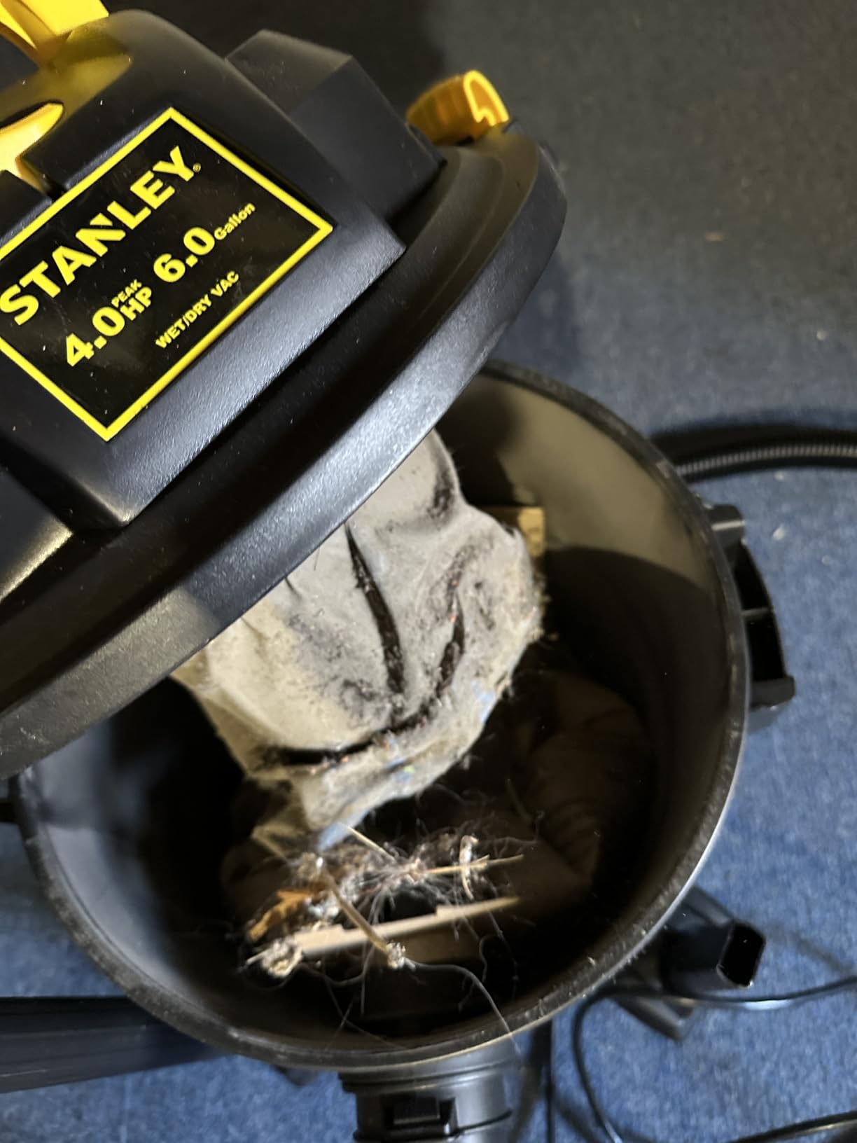 Stanley - SL18116P Wet/Dry Vacuum, 6 Gallon, 4 Horsepower Black Customer Review Stanley - SL18116P Wet/Dry Vacuum, 6 Gallon, 4 Horsepower Black - Customer Photo 1